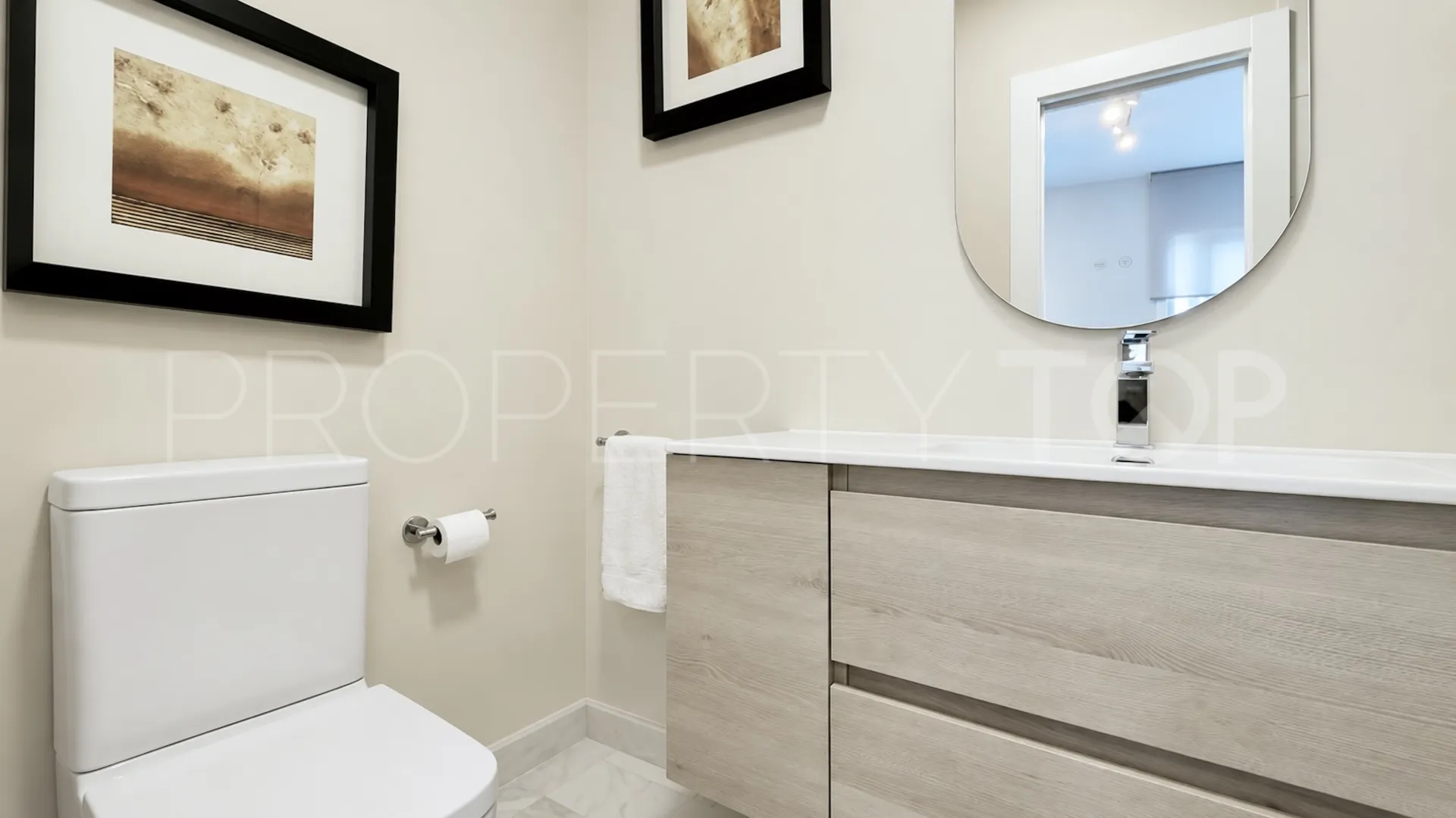 Town house for sale in Cancelada