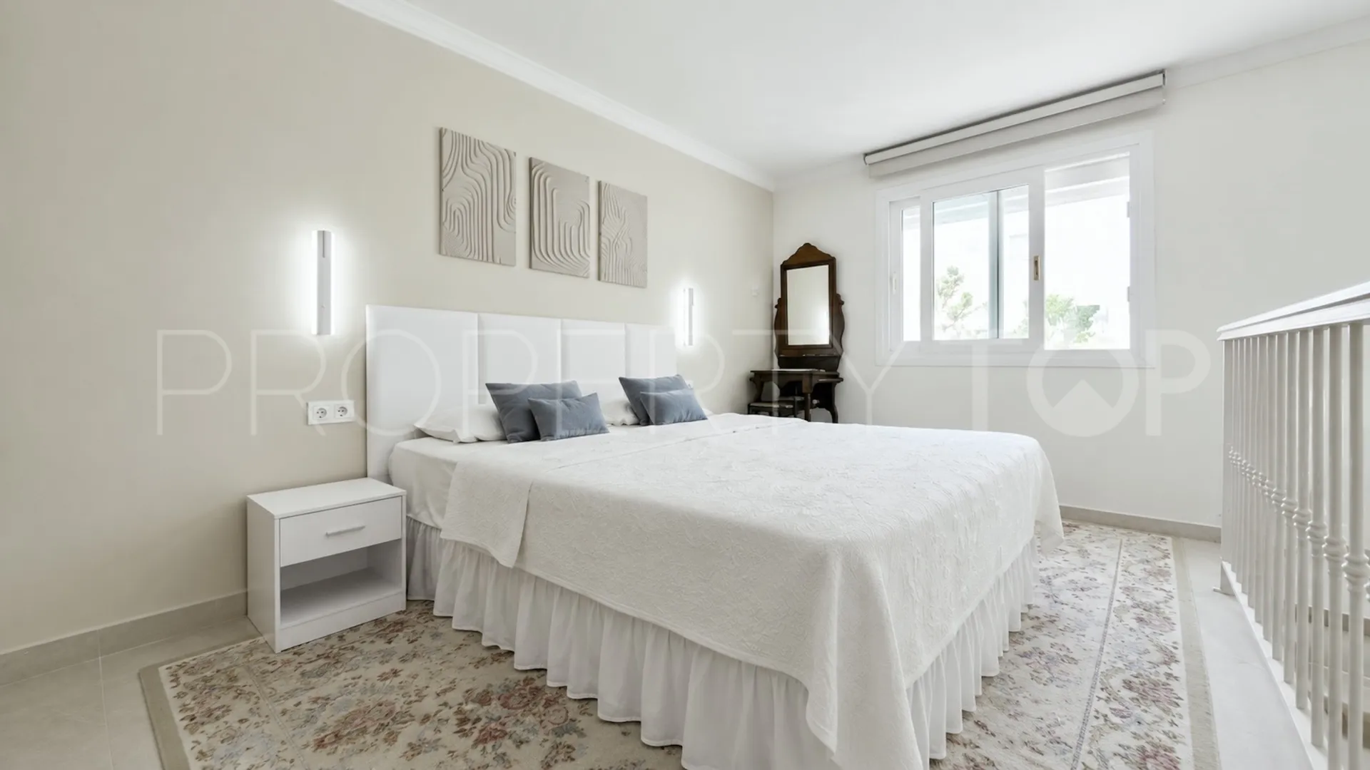 Town house for sale in Cancelada