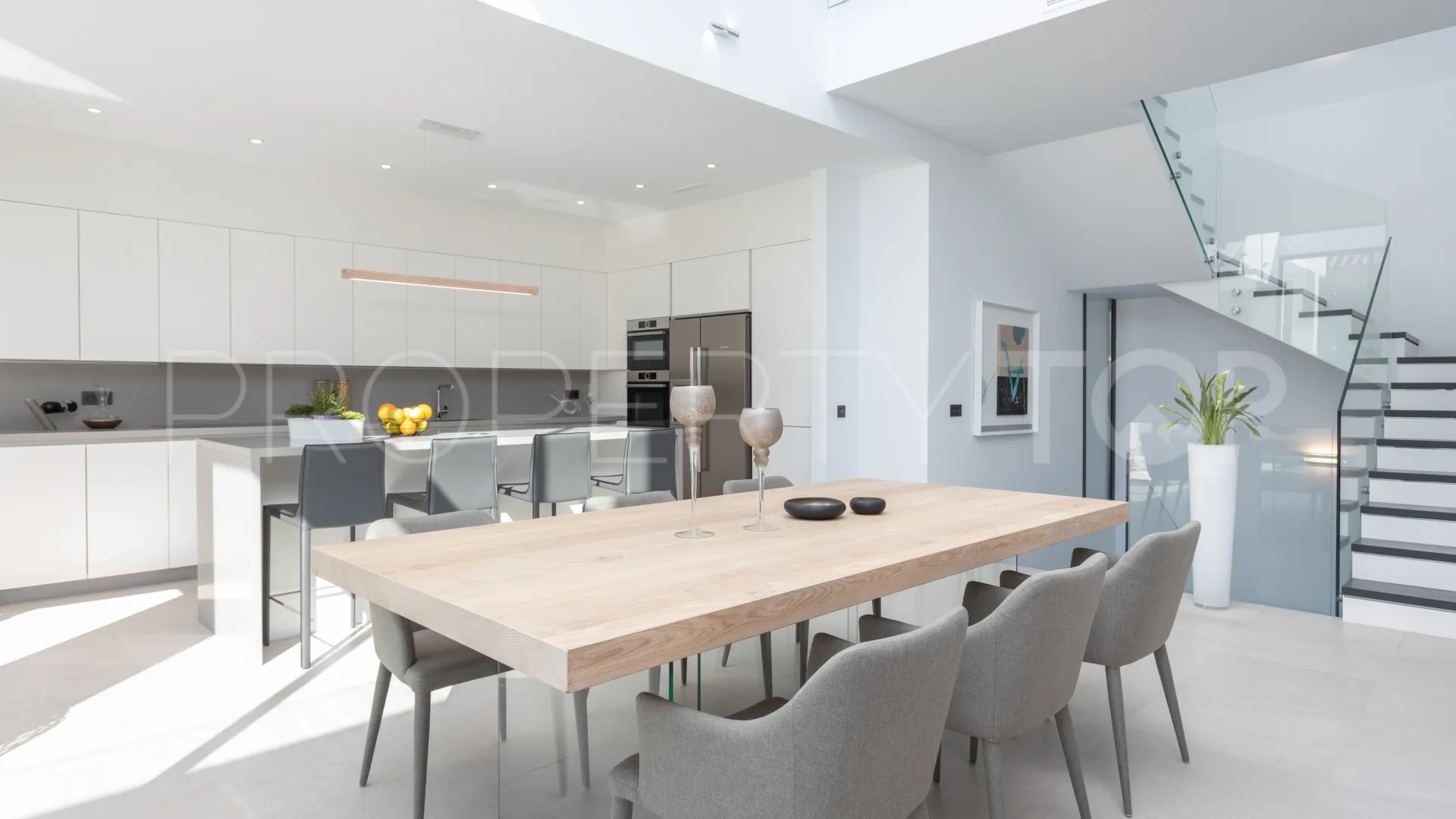 5 bedrooms house for sale in Marbesa