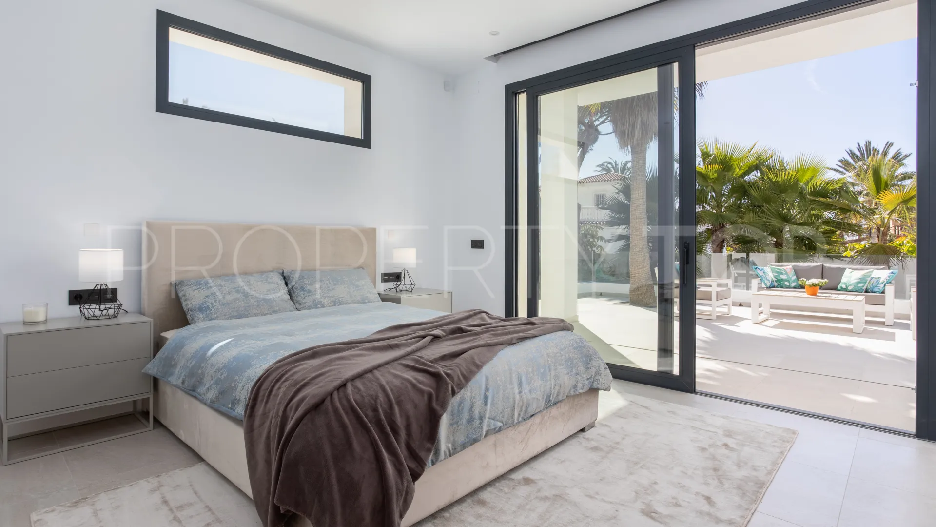 5 bedrooms house for sale in Marbesa