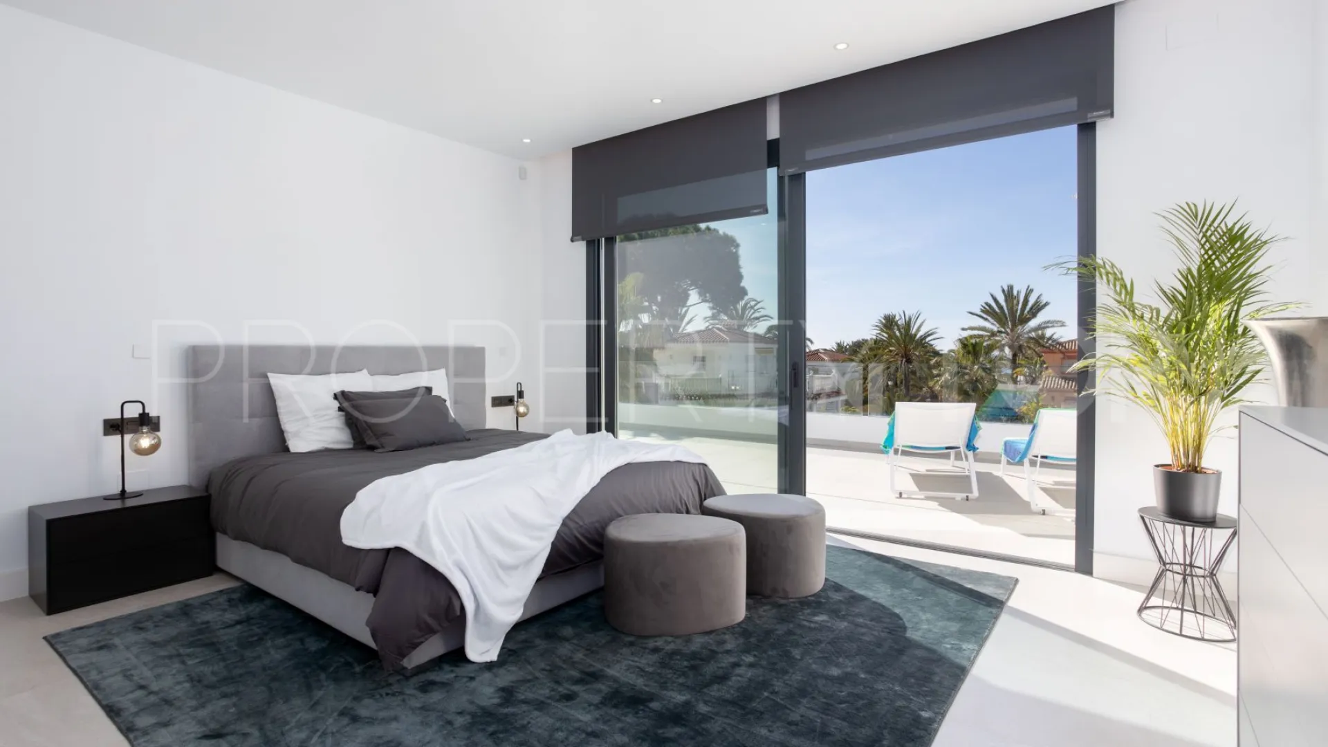 5 bedrooms house for sale in Marbesa
