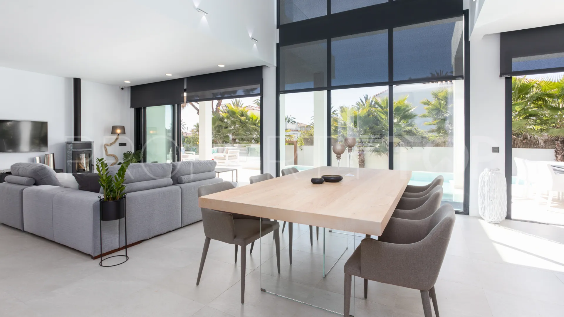 5 bedrooms house for sale in Marbesa