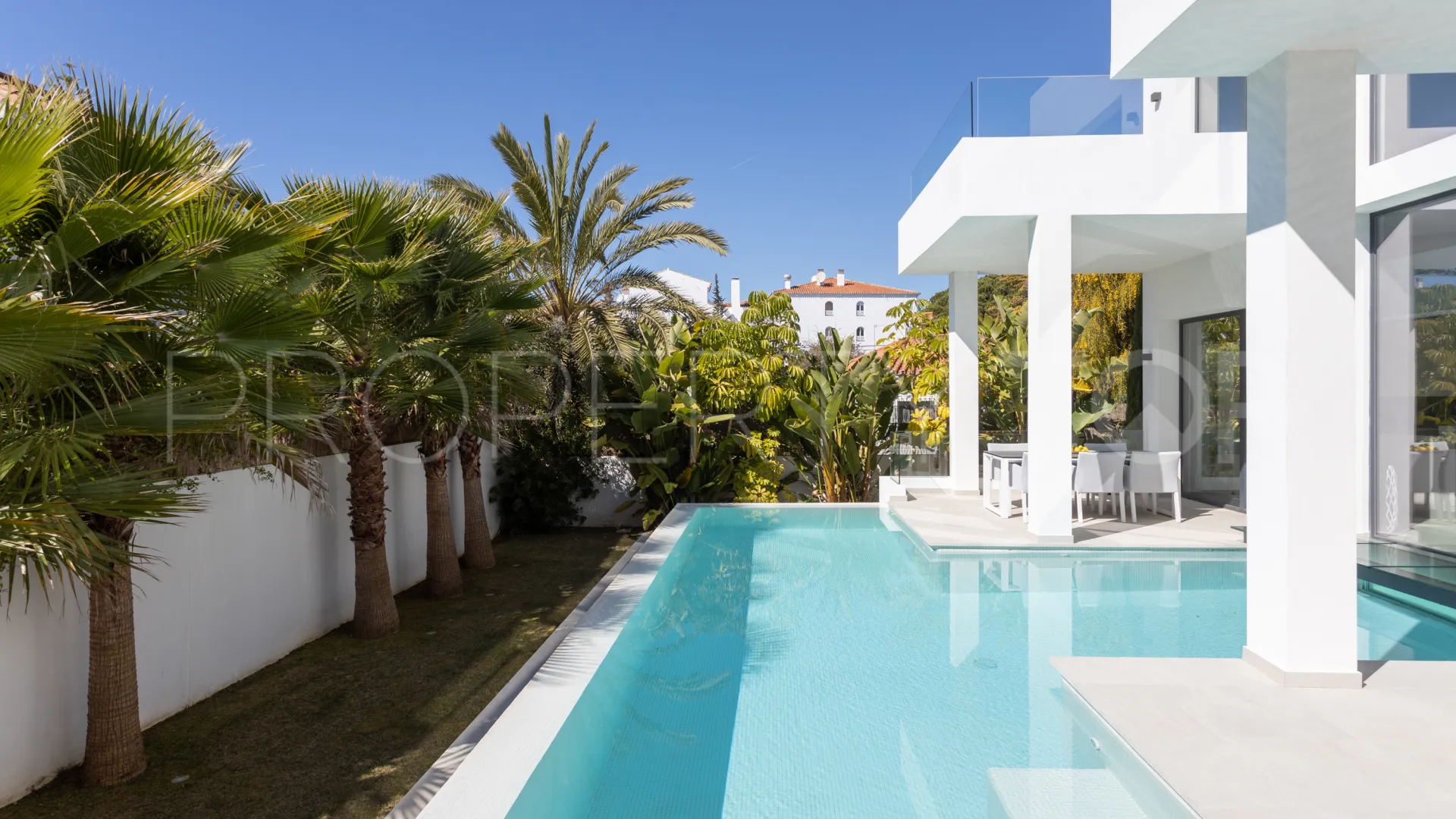 5 bedrooms house for sale in Marbesa
