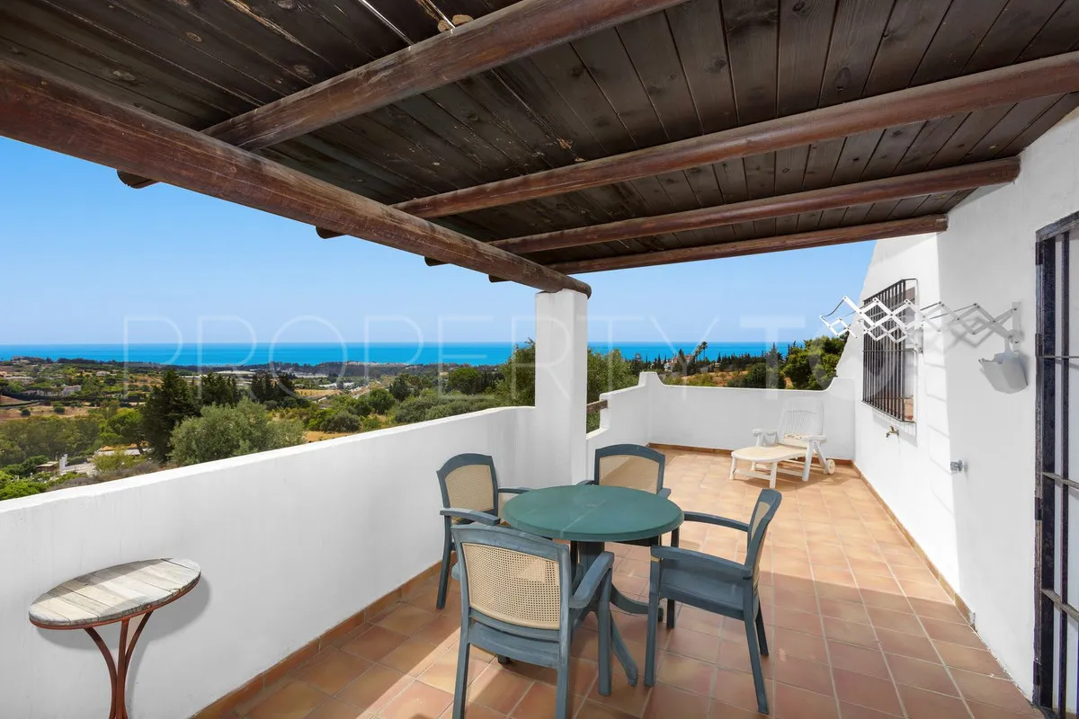 For sale villa in Estepona