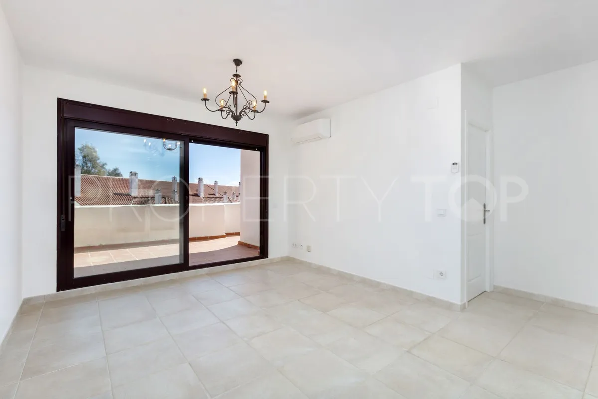 3 bedrooms apartment for sale in Nueva Andalucia