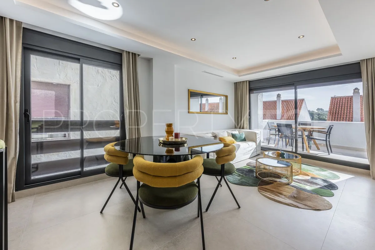 Apartamento en venta en Nueva Andalucia con 3 dormitorios