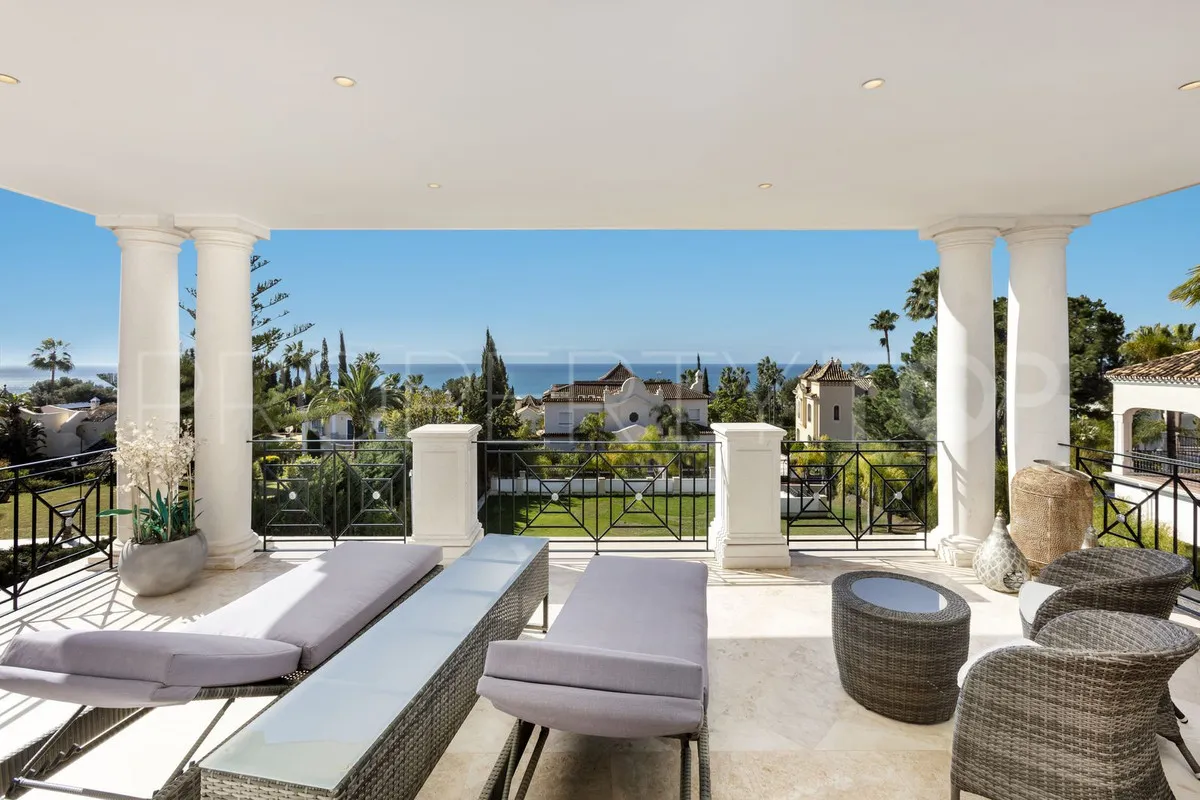 Se vende villa en Sierra Blanca de 8 dormitorios
