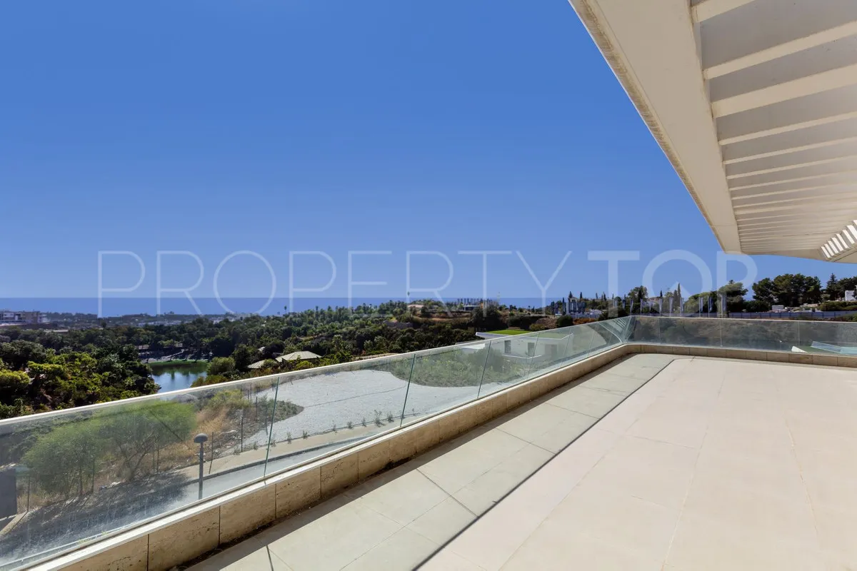 Selwo penthouse for sale