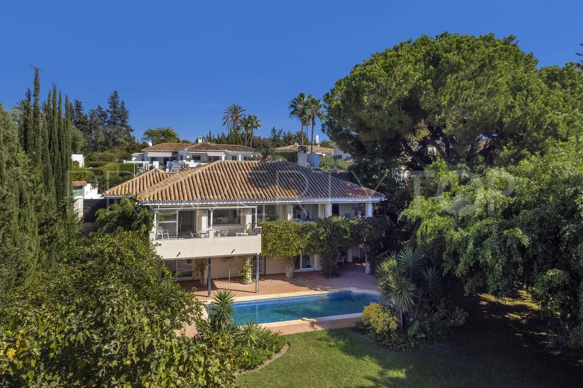 Guadalmina Alta 4 bedrooms villa for sale