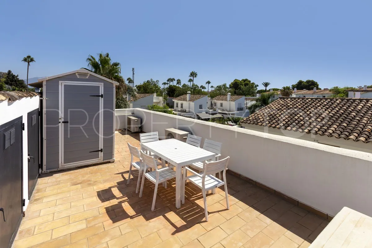 Villa con 4 dormitorios en venta en Atalaya