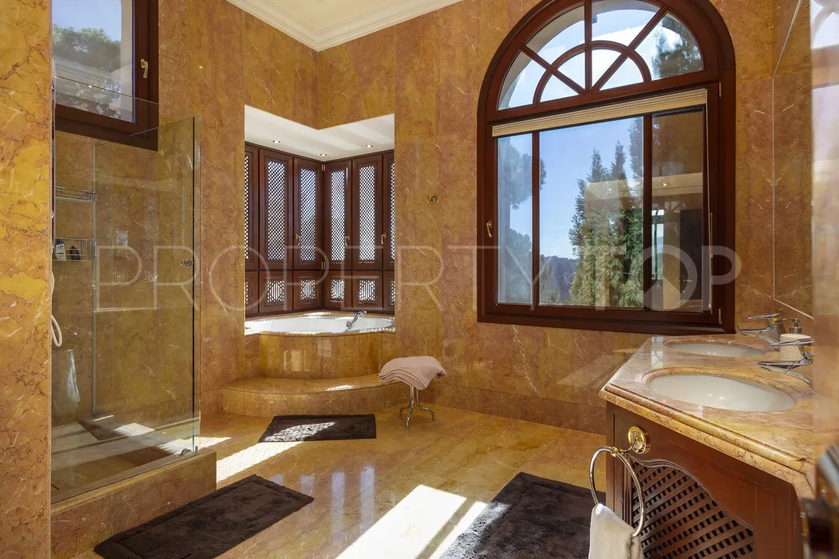 Villa for sale in La Zagaleta