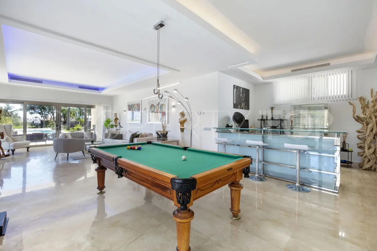 For sale El Paraiso 5 bedrooms villa
