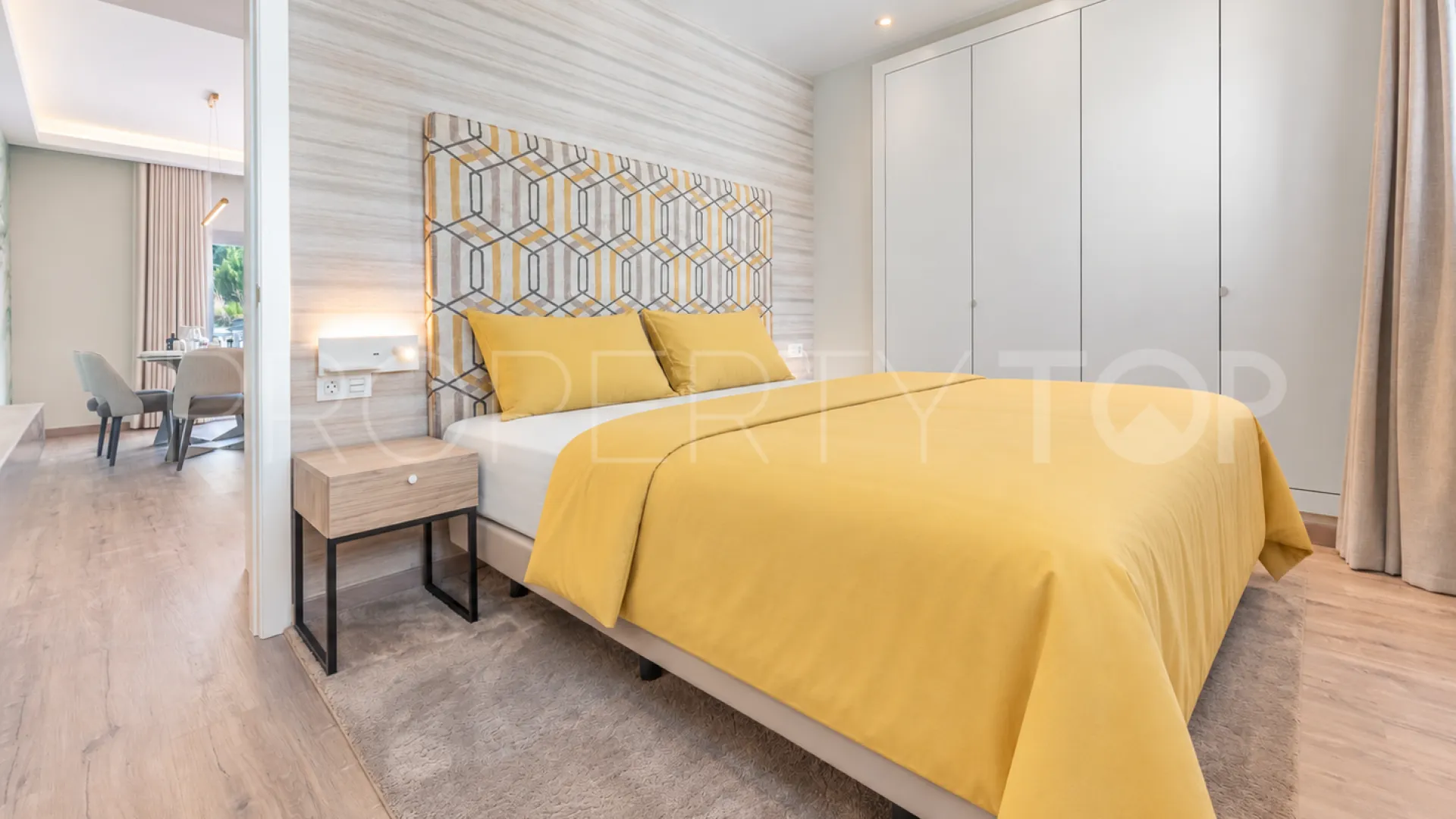 For sale Paraiso Pueblo penthouse