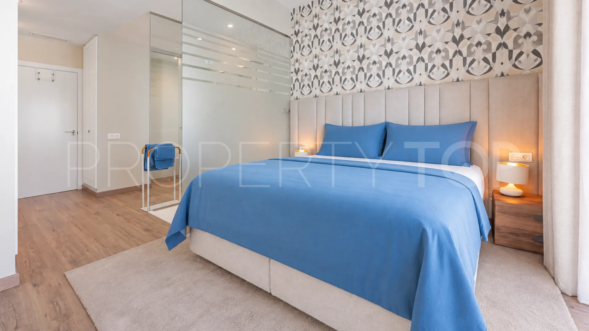 For sale Paraiso Pueblo penthouse