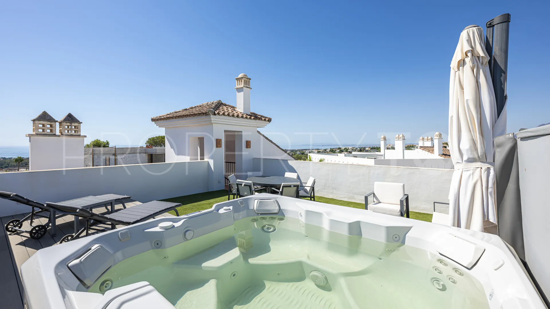 For sale Paraiso Pueblo penthouse