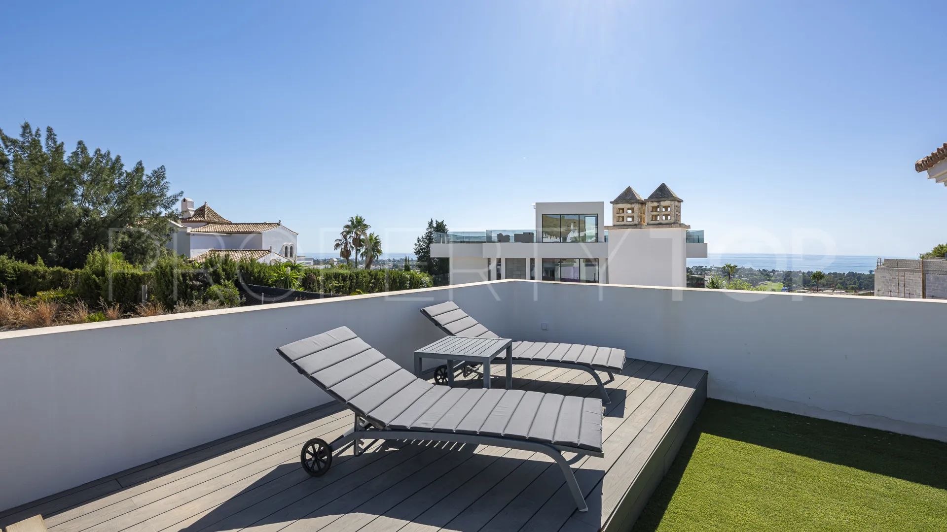 For sale Paraiso Pueblo penthouse