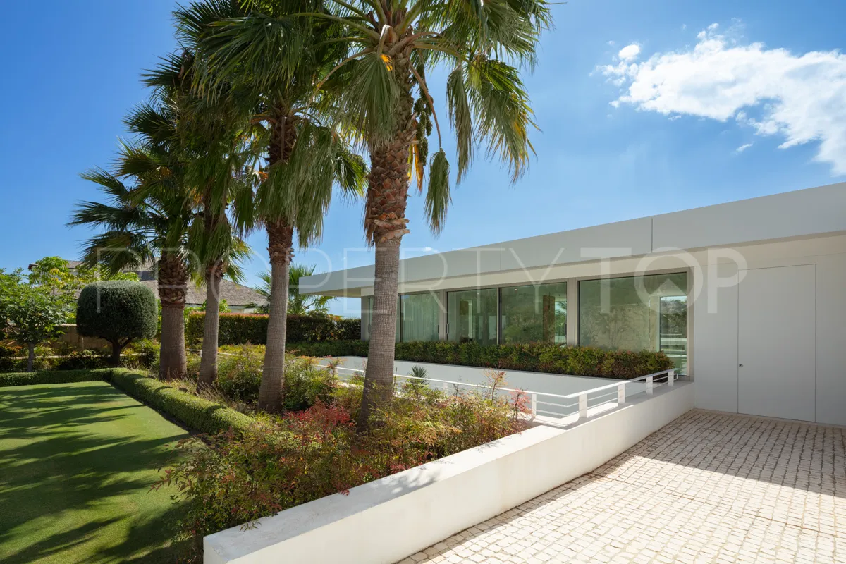 Villa en venta en Finca Cortesin con 4 dormitorios