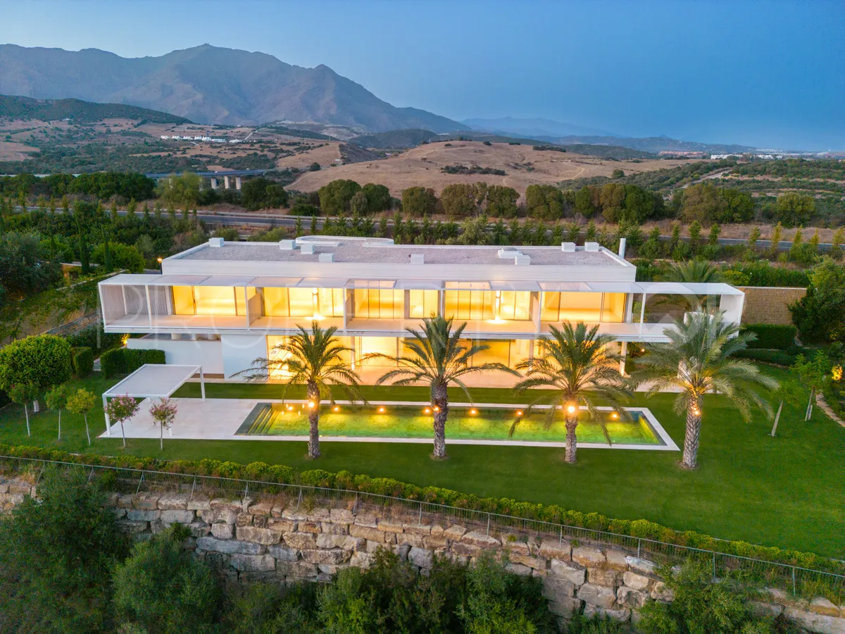Comprar villa de 5 dormitorios en Finca Cortesin