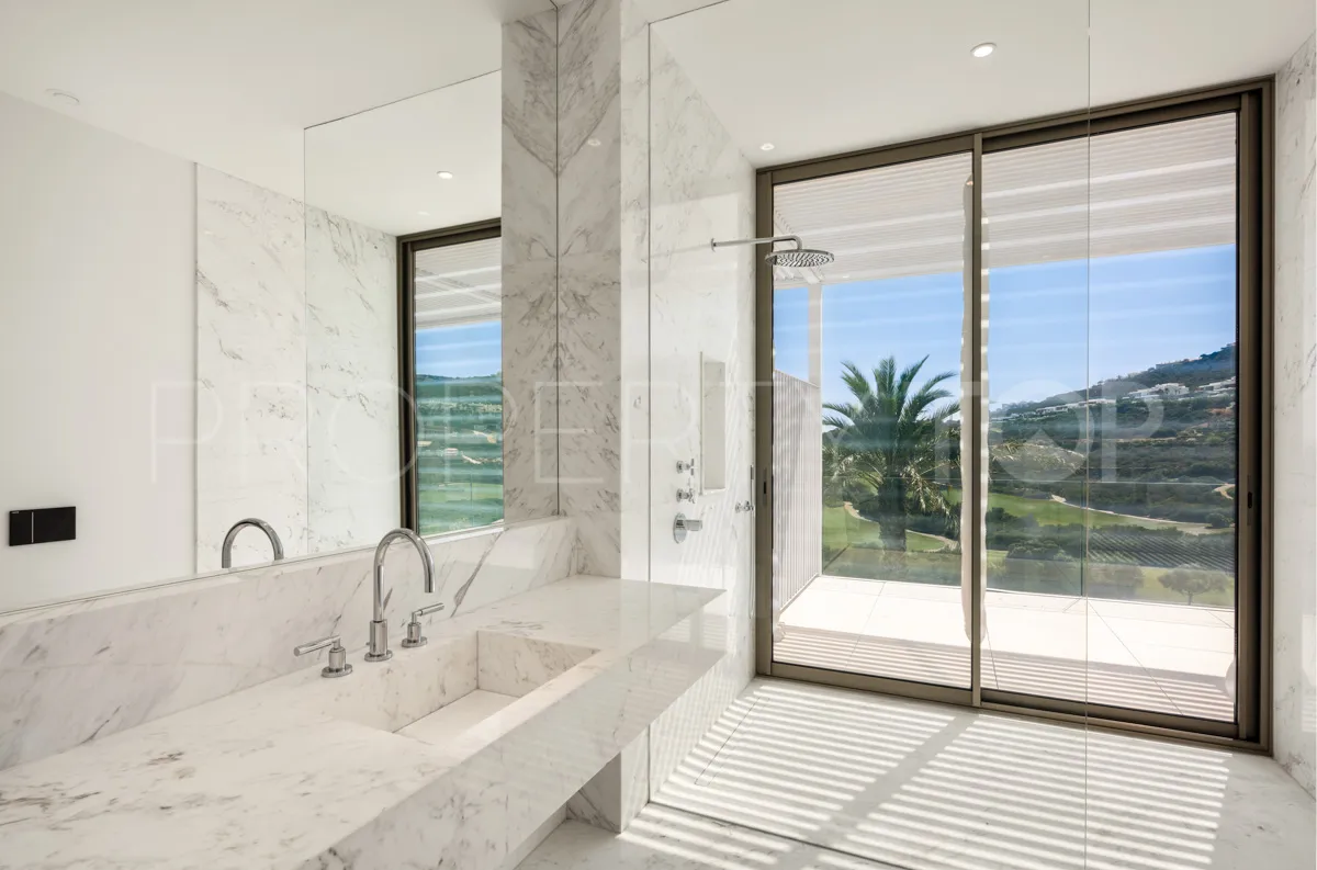 Comprar villa de 5 dormitorios en Finca Cortesin