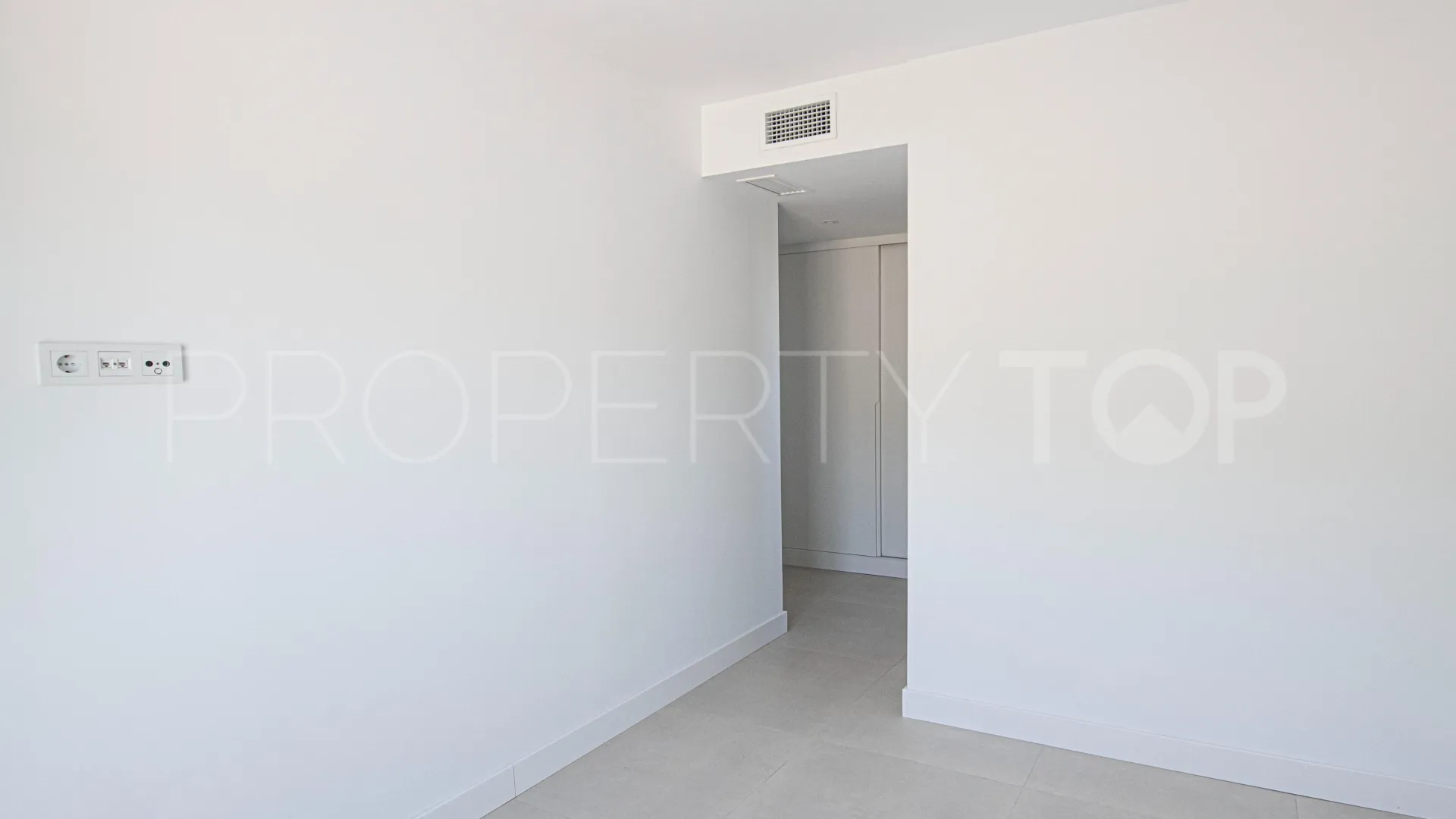 El Higueron, apartamento con 3 dormitorios en venta