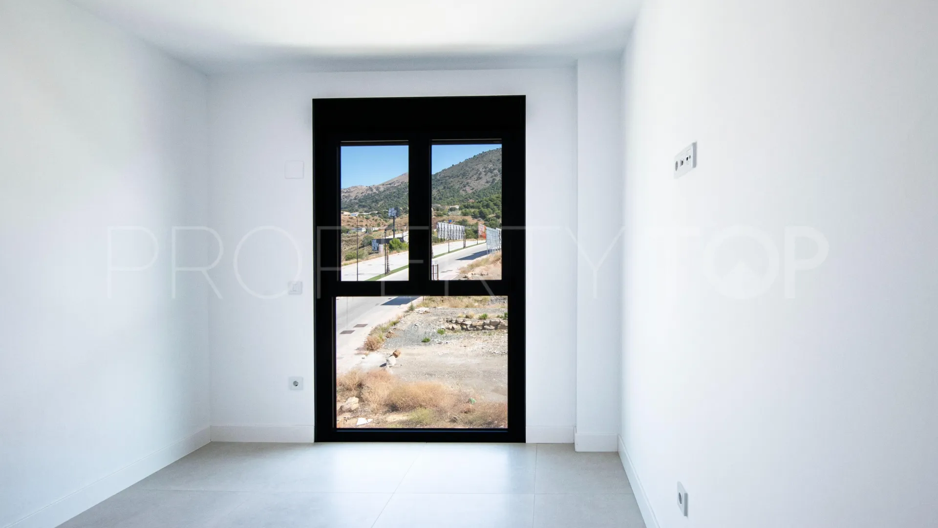El Higueron, apartamento con 3 dormitorios en venta