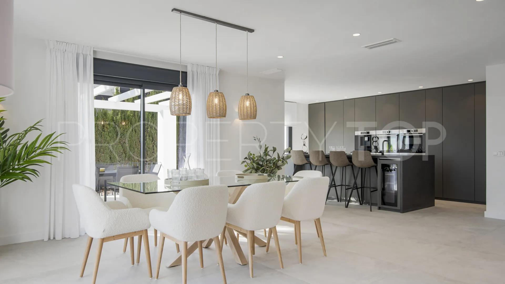Los Flamingos, villa a la venta
