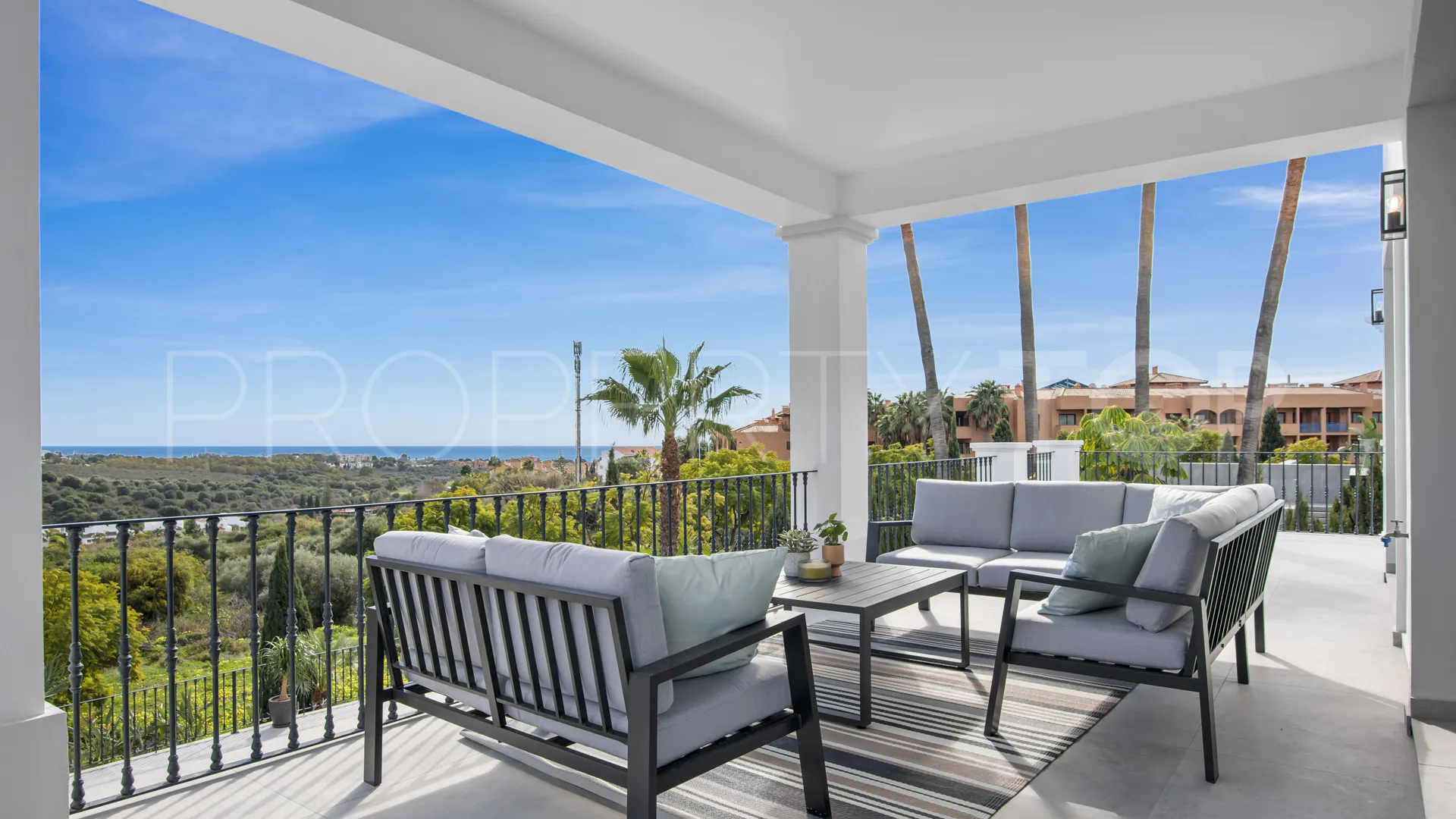 Los Flamingos, villa a la venta