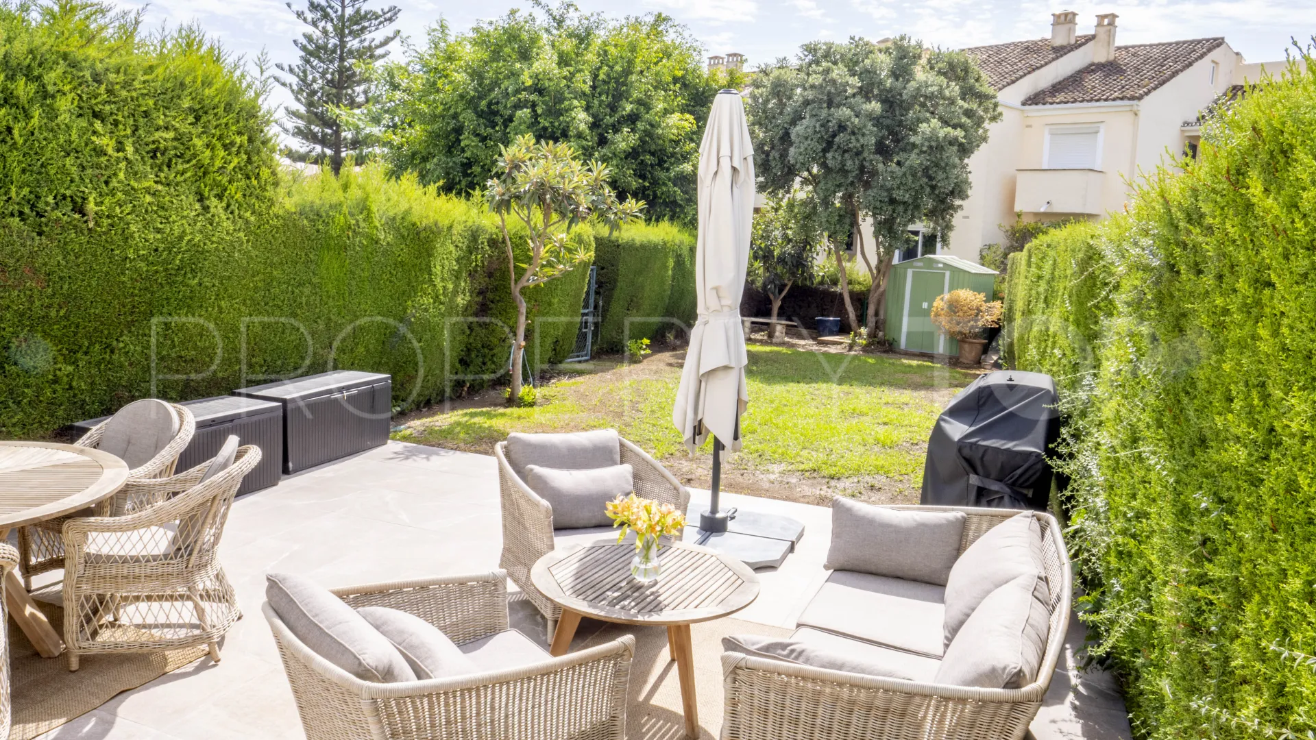 Comprar apartamento planta baja con 2 dormitorios en Sun Gardens