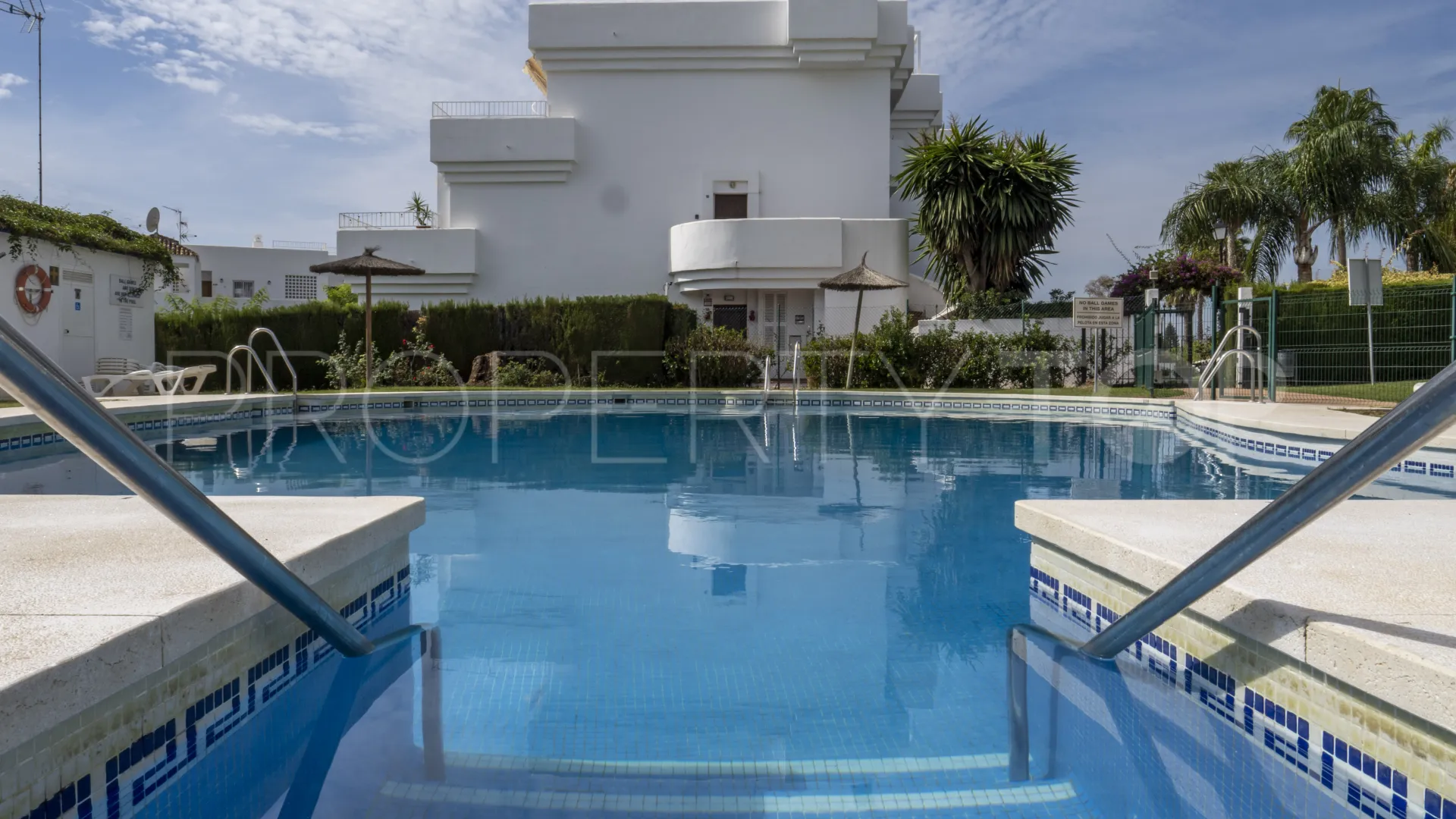 Comprar apartamento planta baja con 2 dormitorios en Sun Gardens