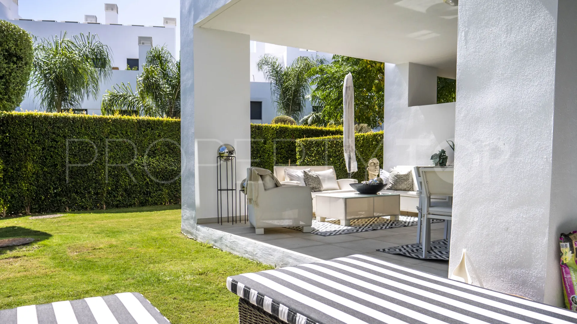 Ground floor apartment for sale in Cortijo del Golf