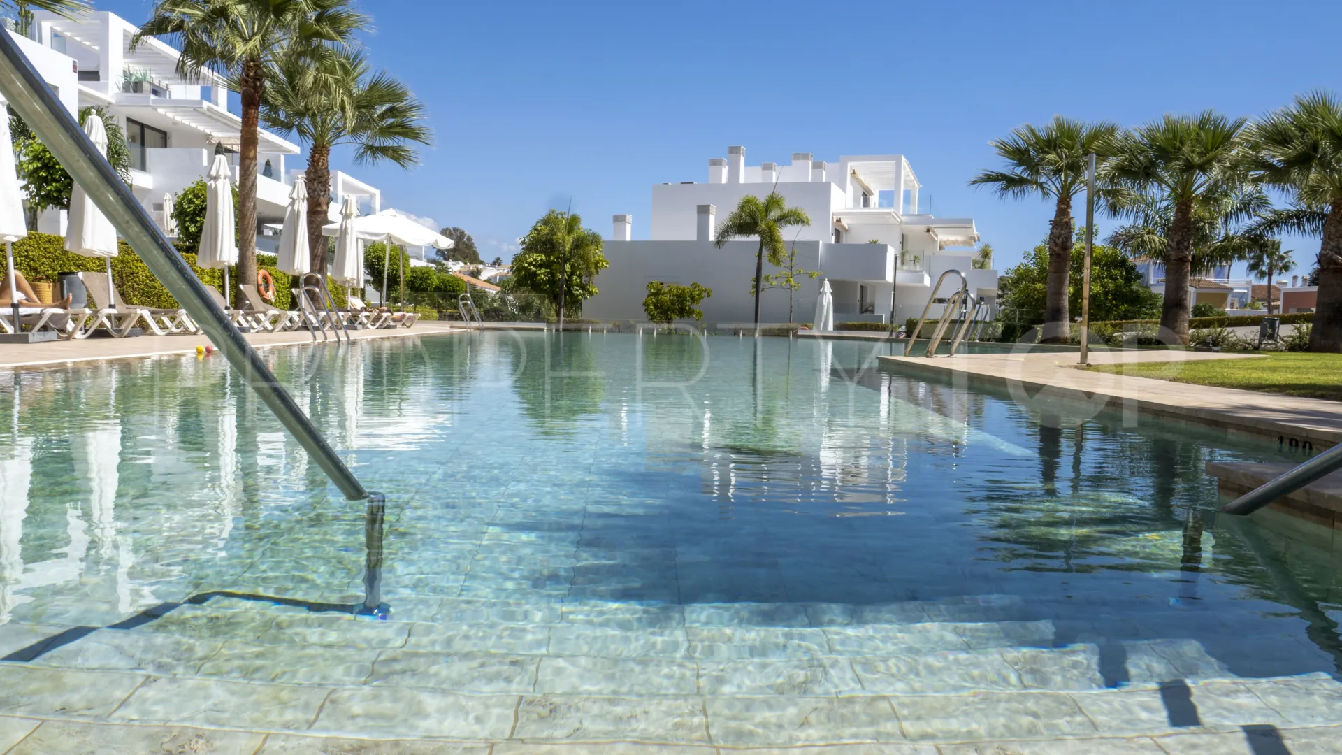 Ground floor apartment for sale in Cortijo del Golf