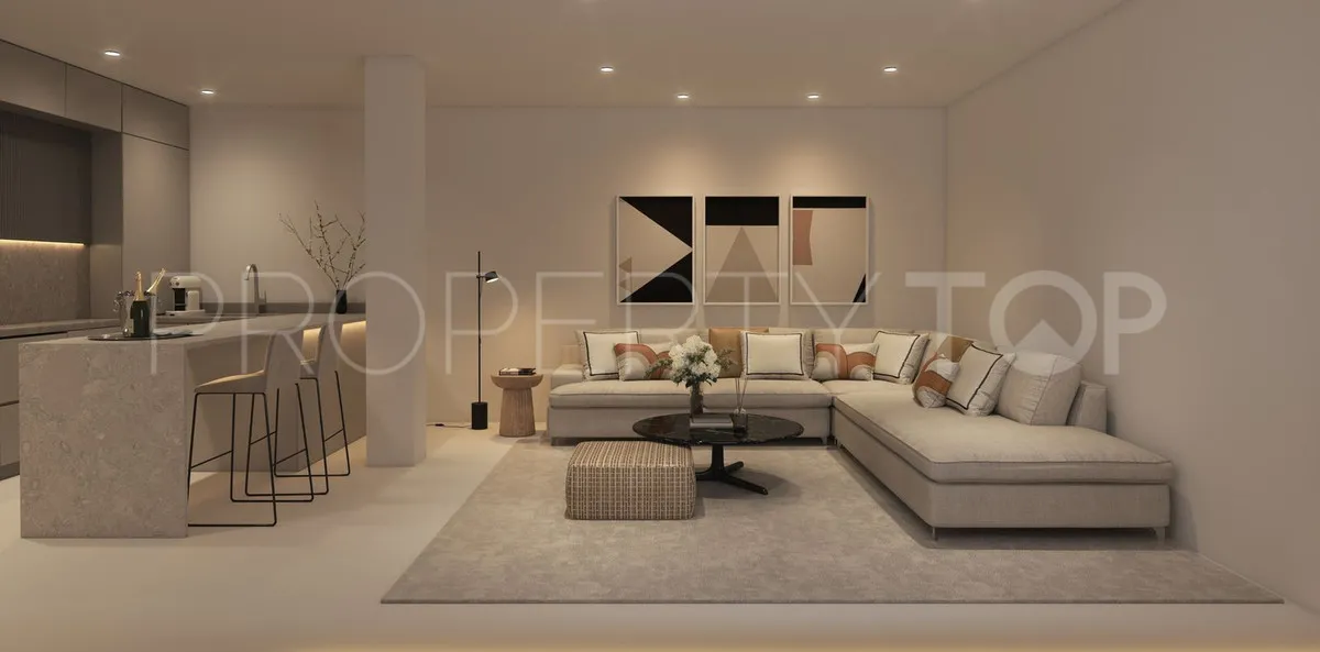 Villa con 4 dormitorios en venta en Estepona