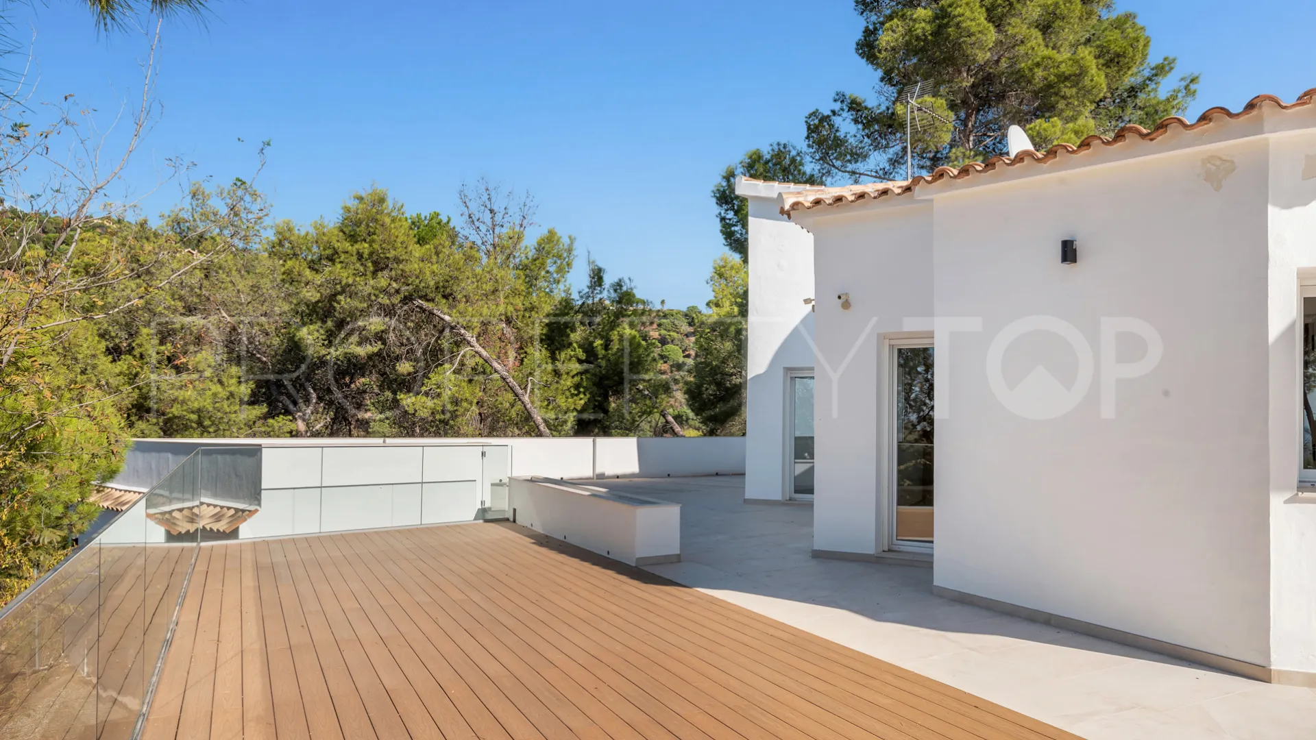 Villa for sale in El Madroñal