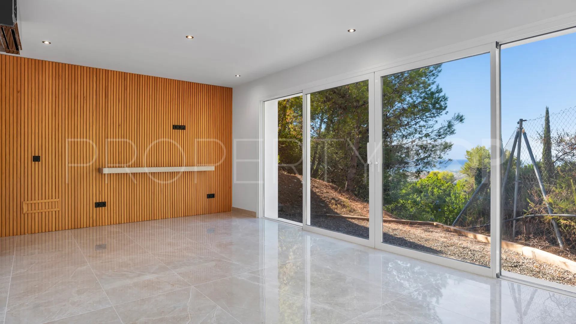 Villa for sale in El Madroñal