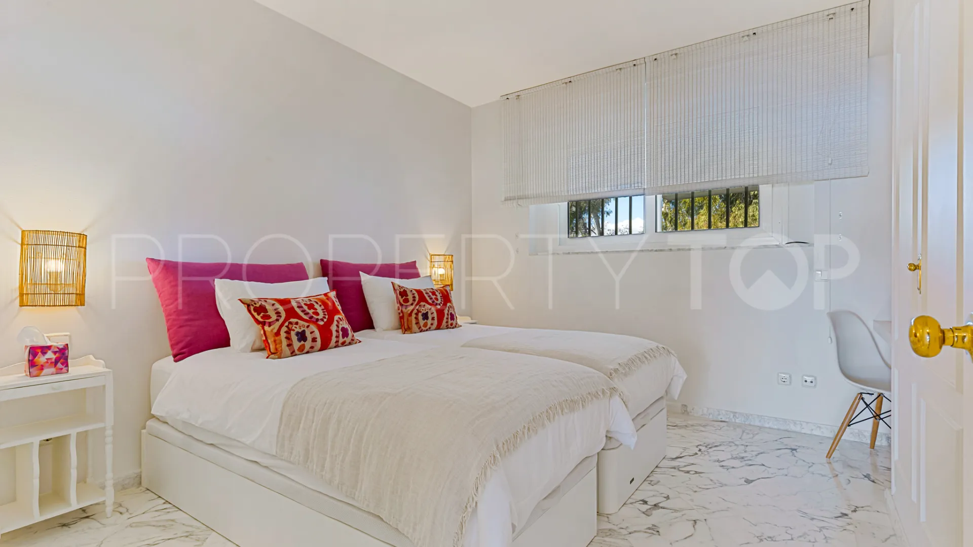 Guadalmina Baja, apartamento en venta con 5 dormitorios