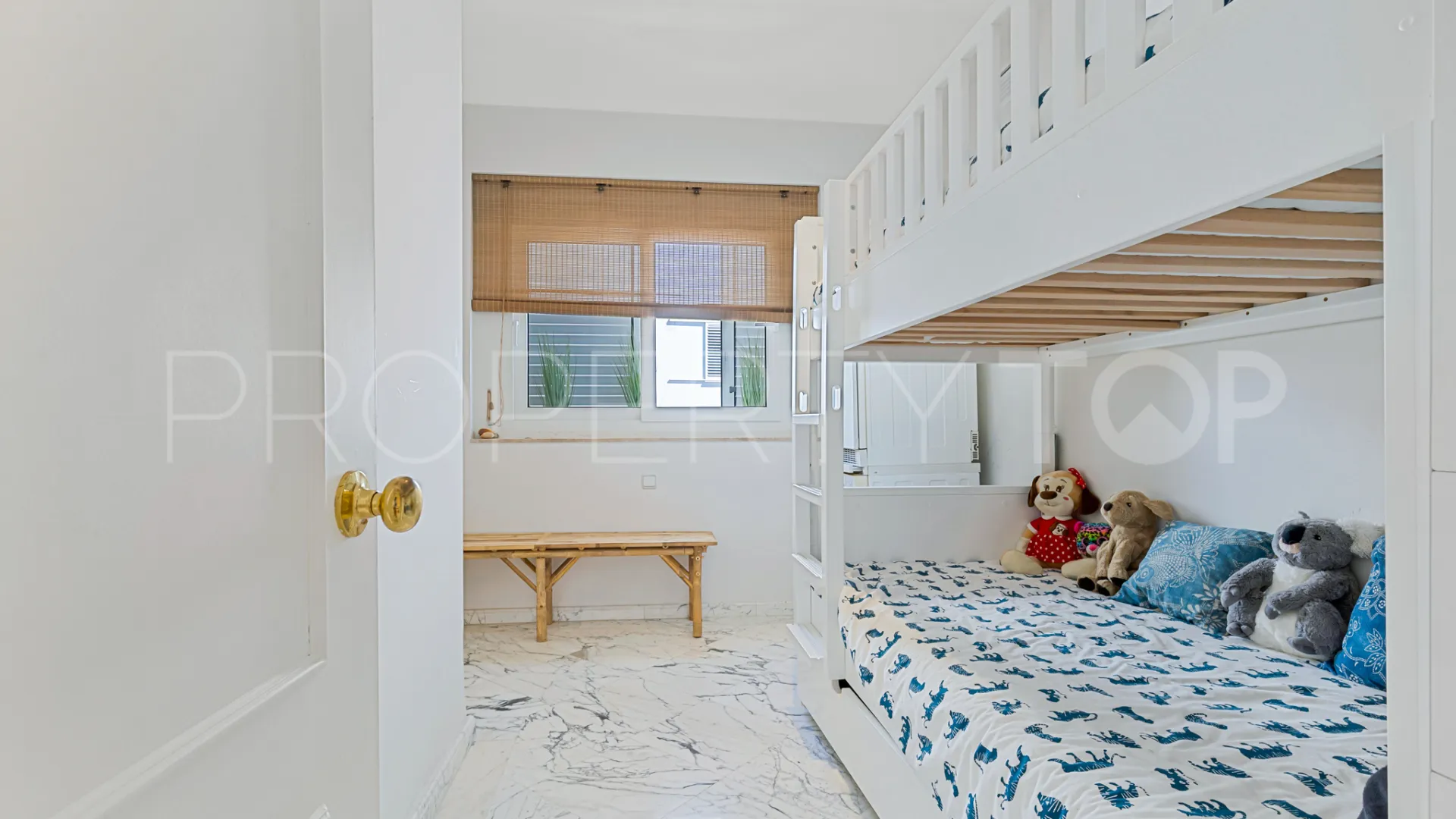 Guadalmina Baja, apartamento en venta con 5 dormitorios