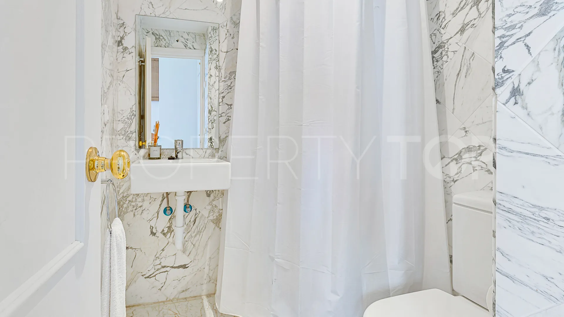 Guadalmina Baja, apartamento en venta con 5 dormitorios