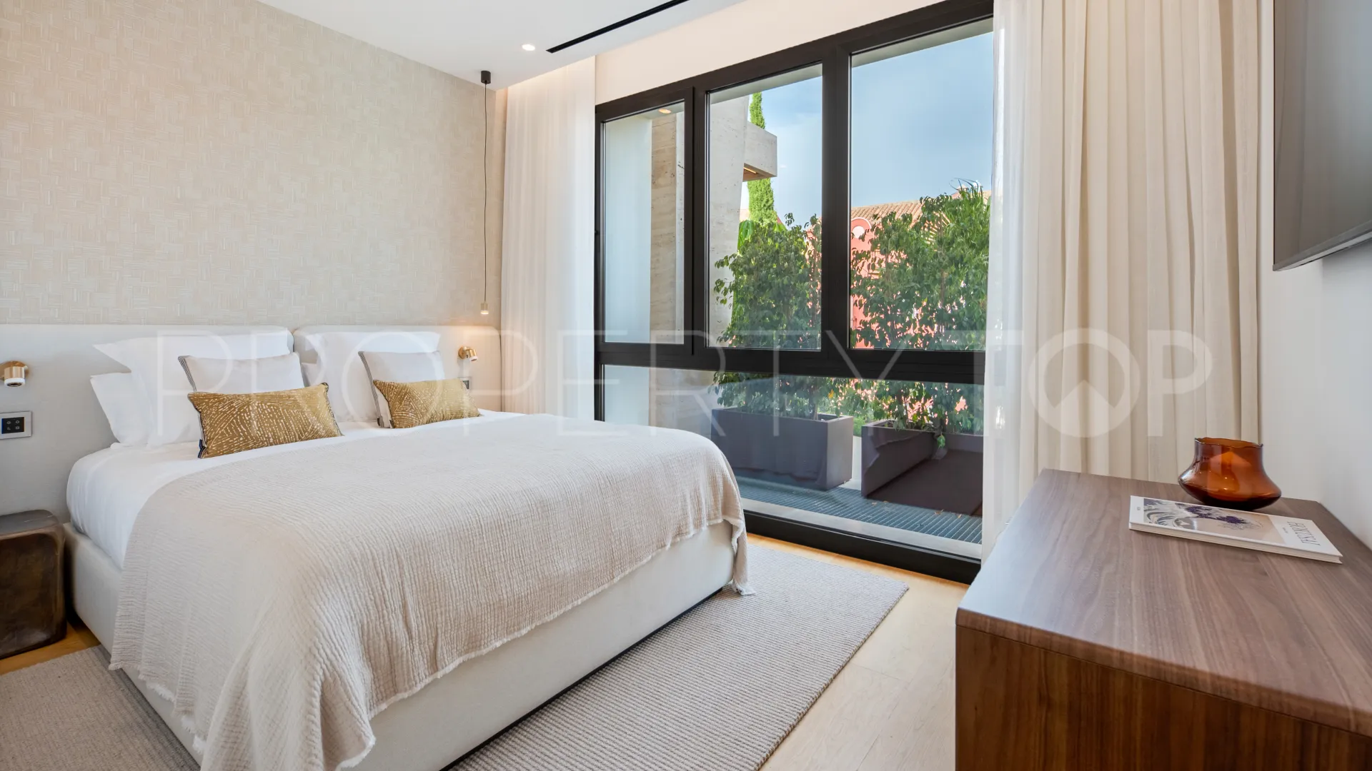 For sale Epic Marbella 4 bedrooms ground floor apartment