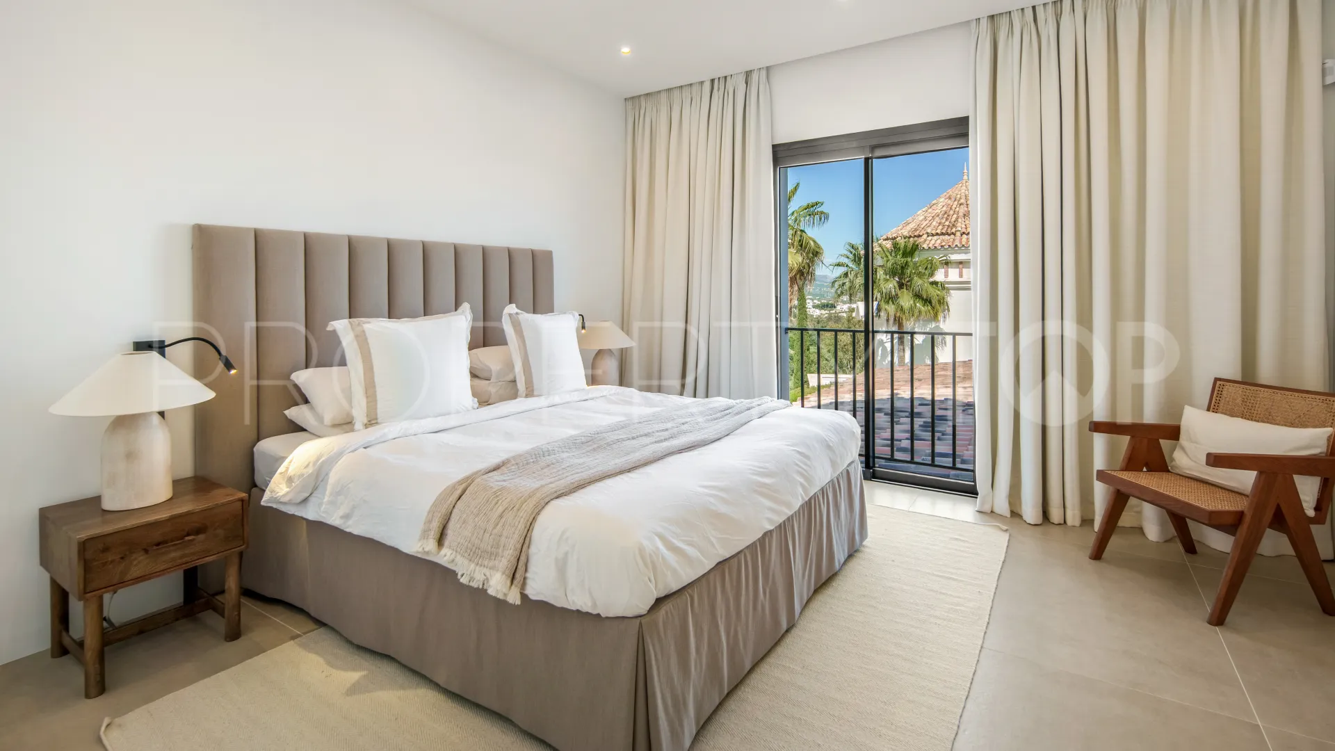 Comprar villa de 5 dormitorios en Puerto del Almendro