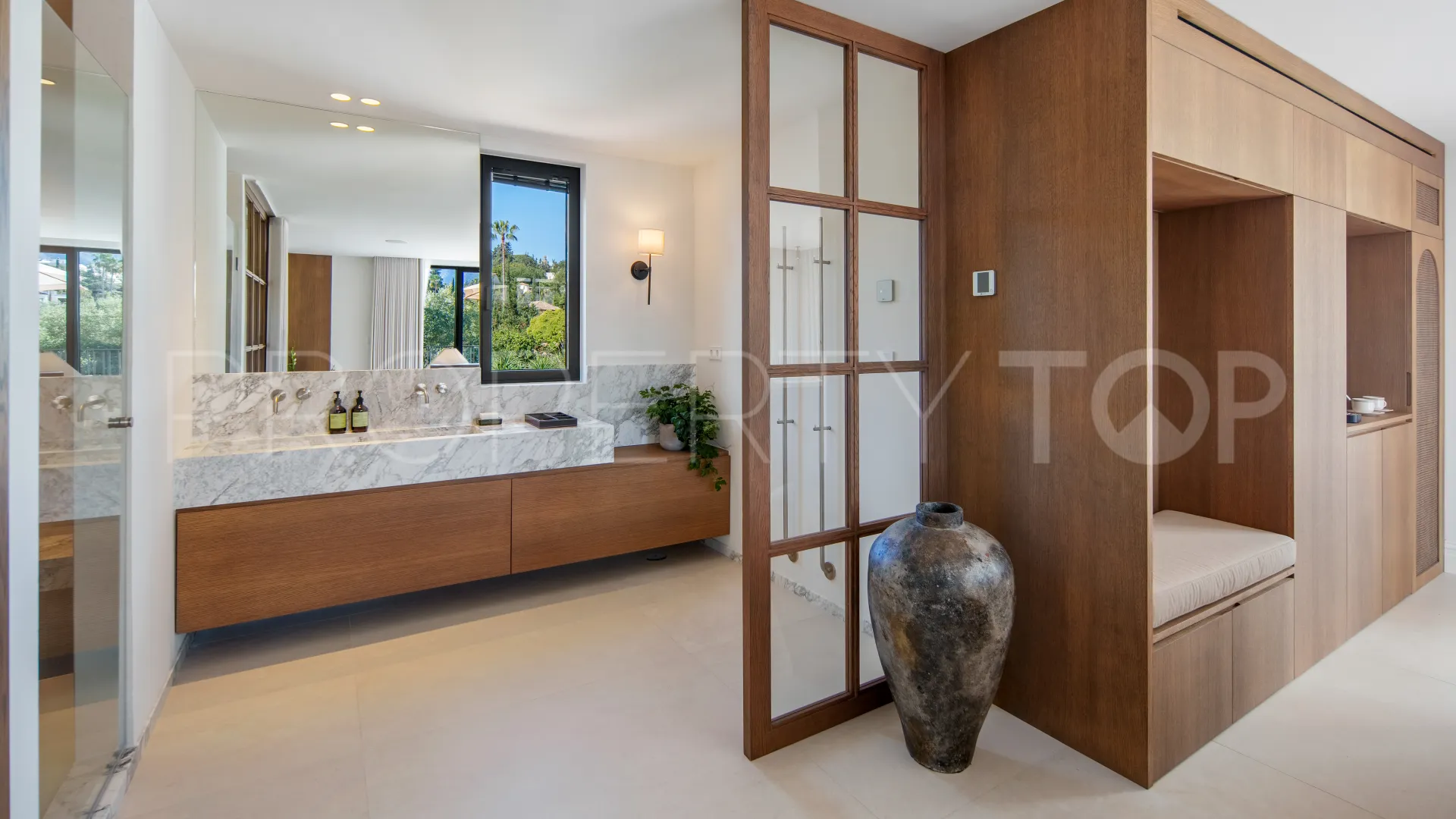 For sale 4 bedrooms villa in Las Brisas