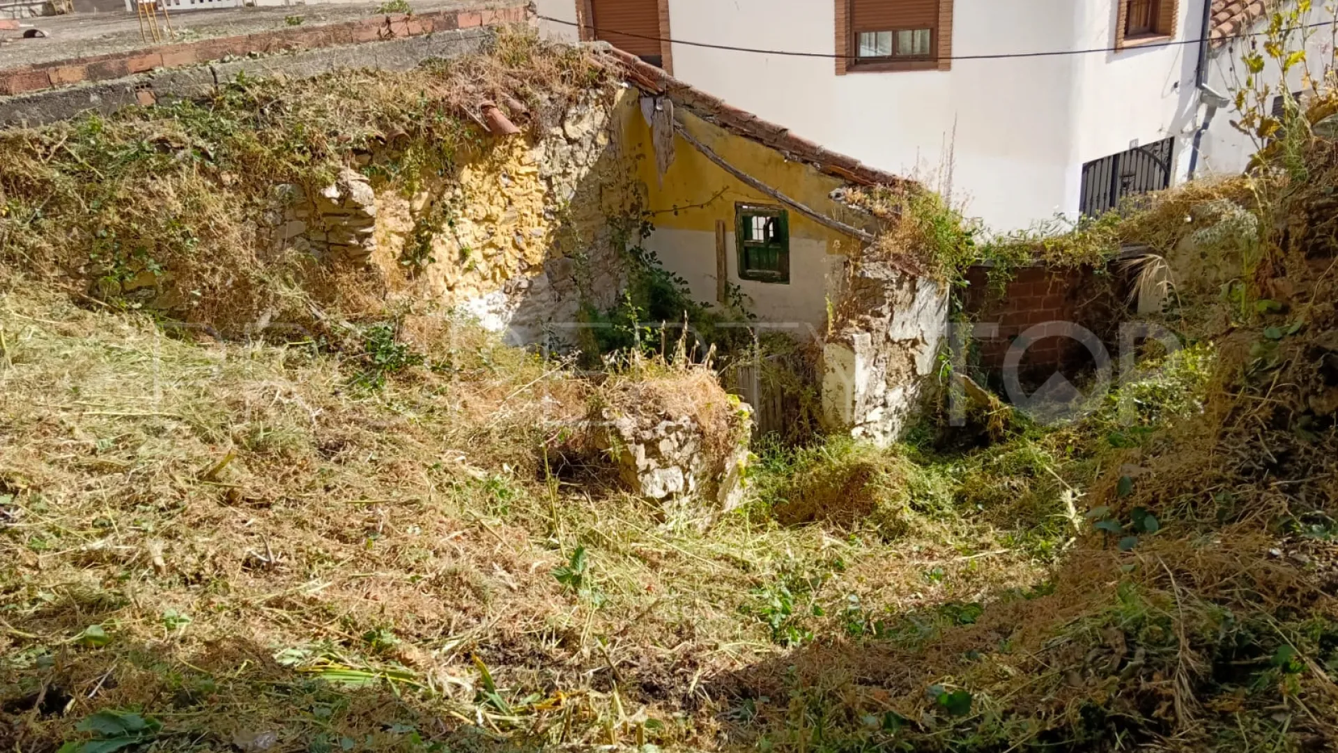 Benarraba plot for sale
