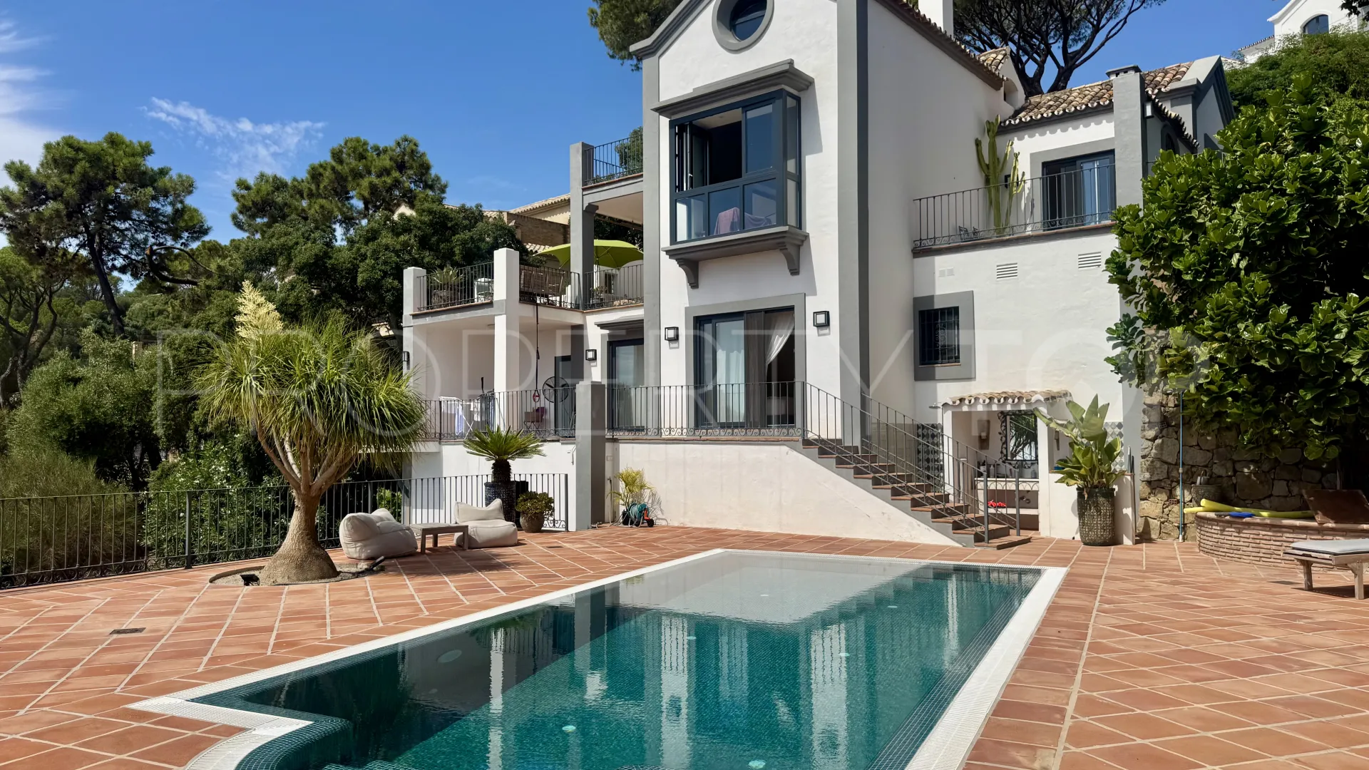 Villa en venta en El Madroñal