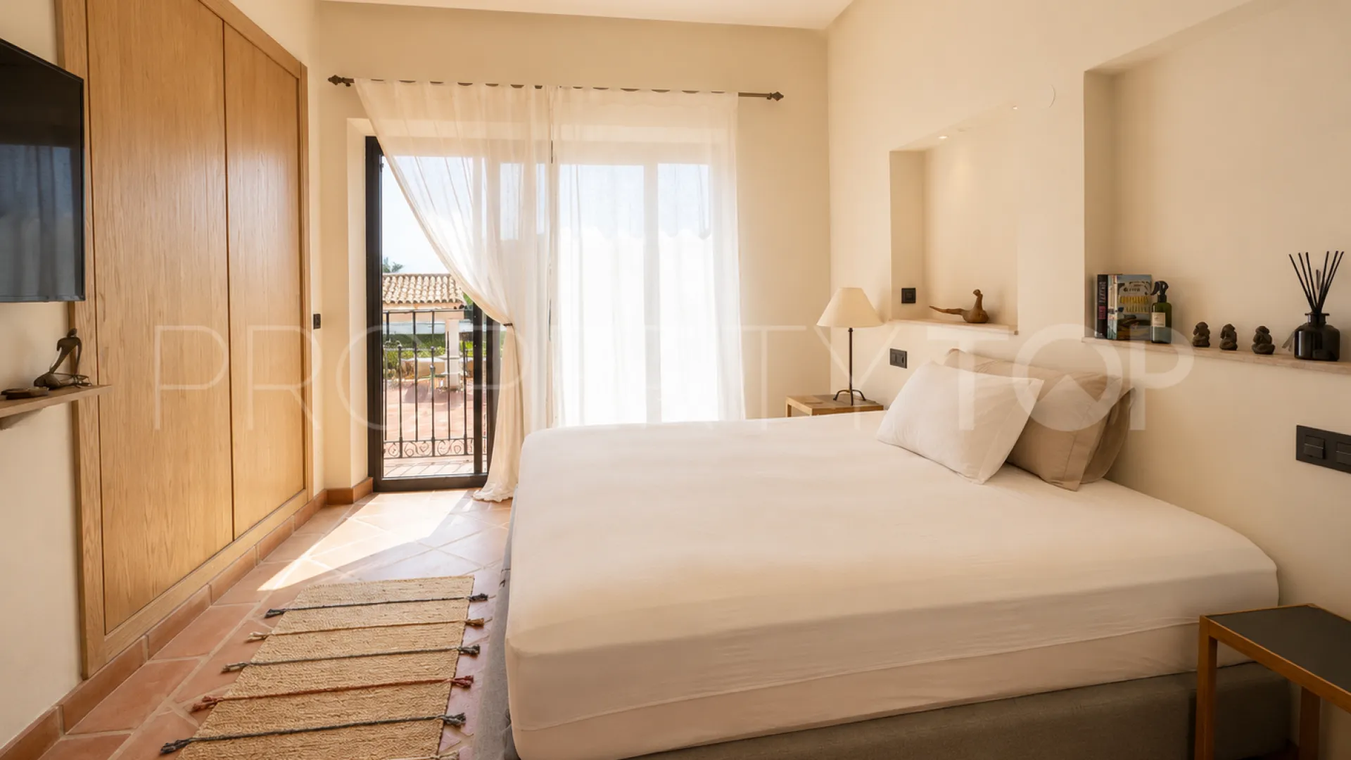 Villa en venta en El Madroñal