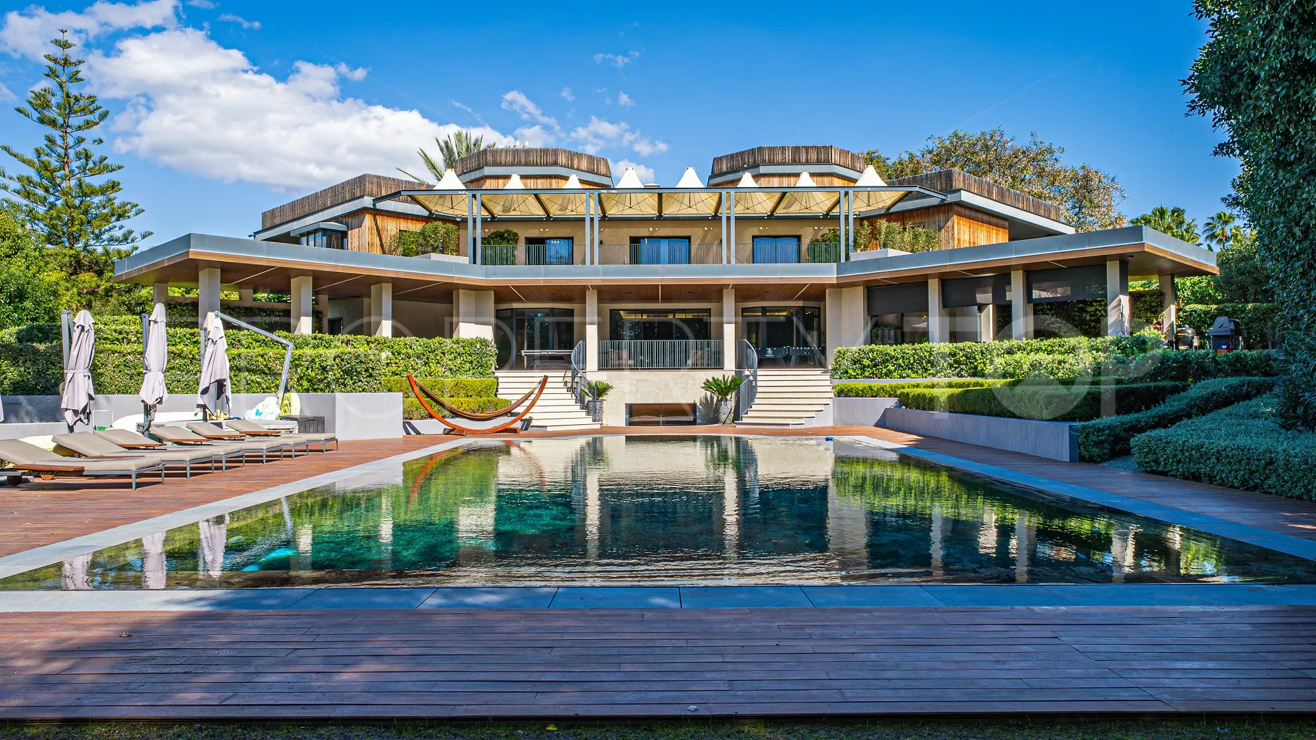 For sale villa in Guadalmina Baja