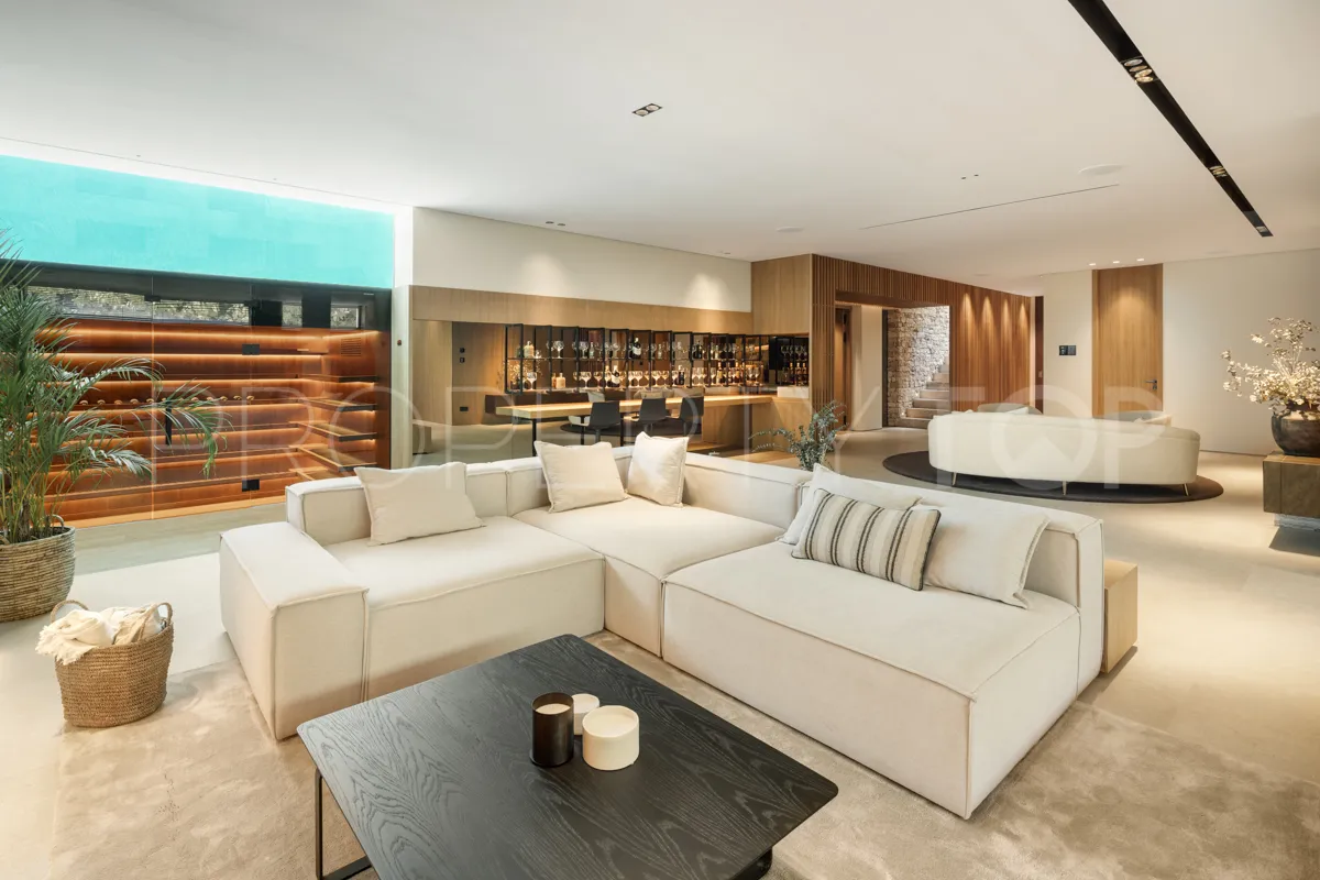 For sale Nueva Andalucia villa