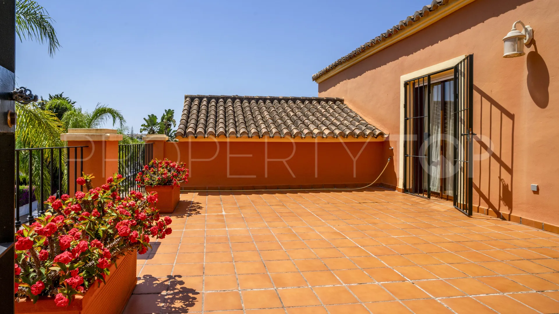 Guadalmina Alta, villa de 6 dormitorios en venta