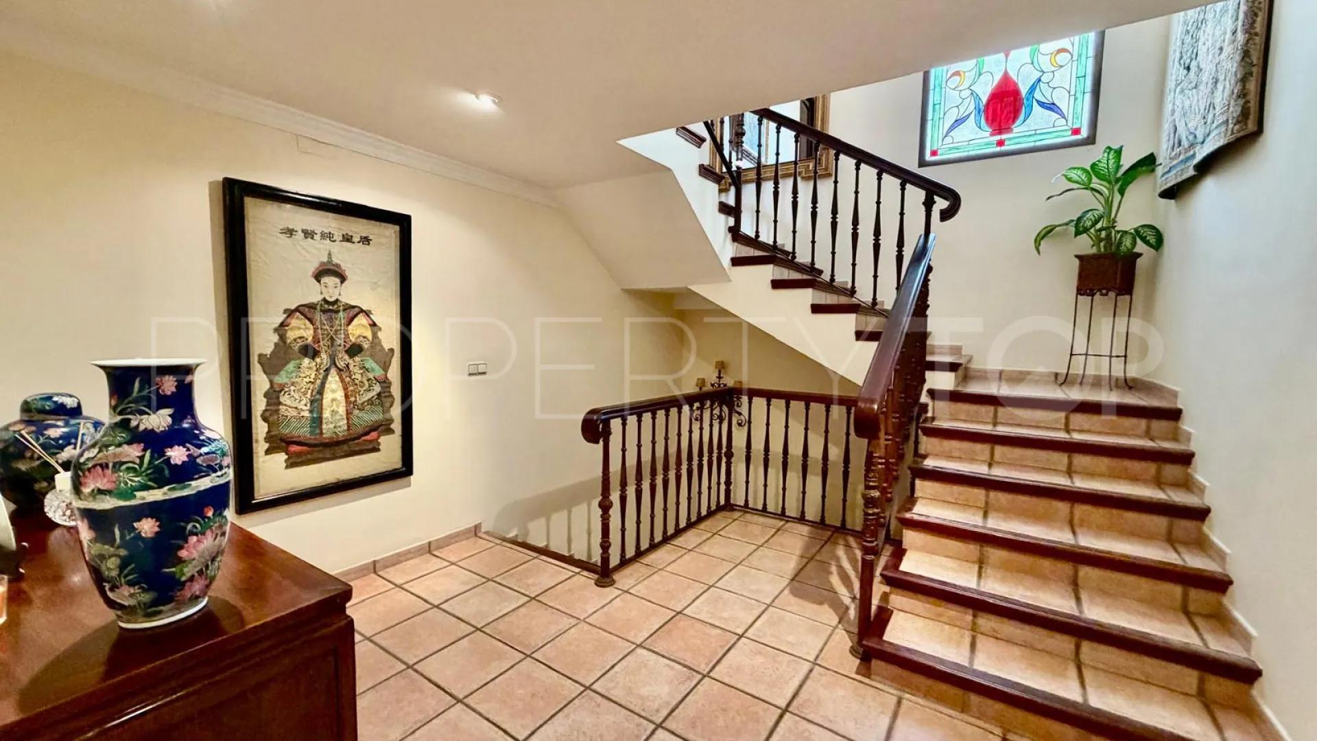 Guadalmina Alta, villa de 6 dormitorios en venta