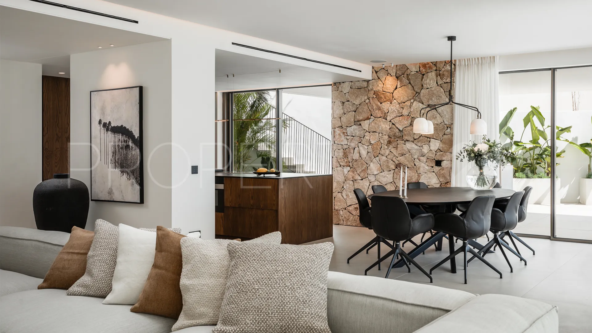 Villa con 6 dormitorios a la venta en Lomas de La Quinta