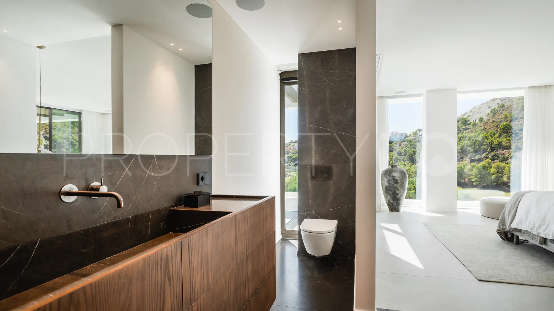 Villa con 6 dormitorios a la venta en Lomas de La Quinta