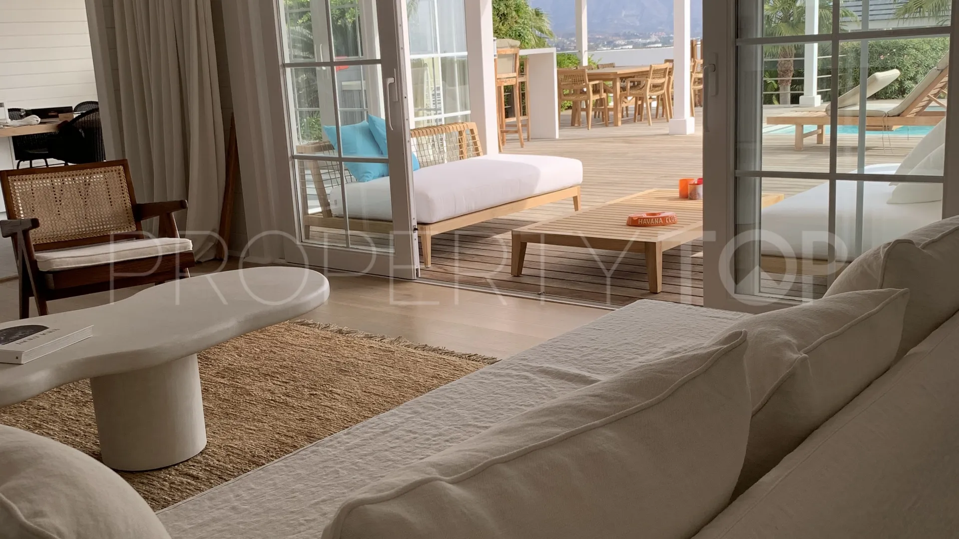 Villa con 4 dormitorios a la venta en La Alqueria